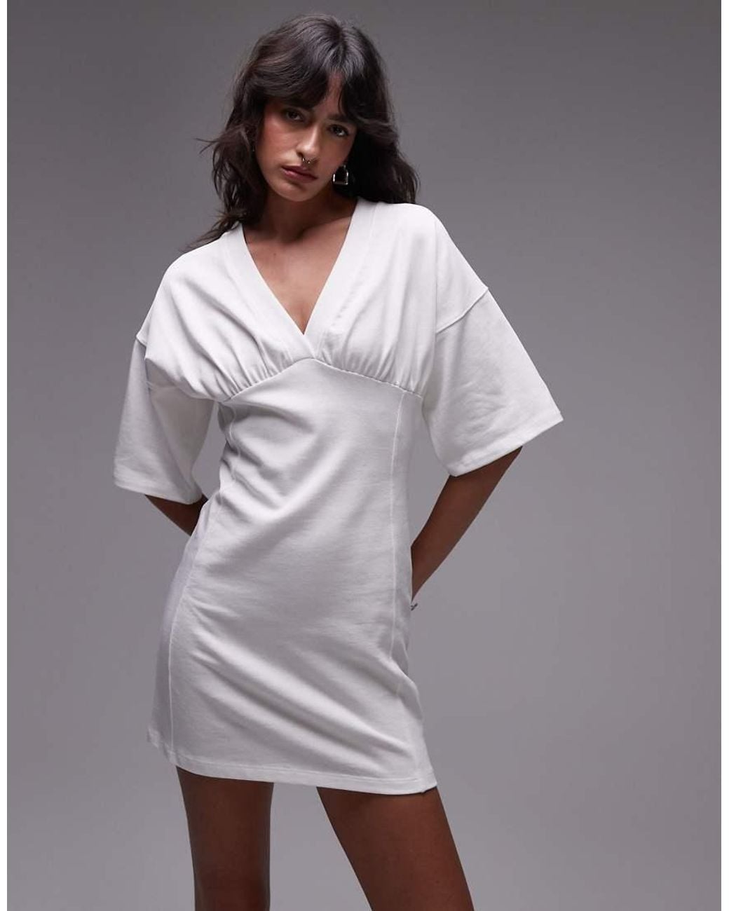 TOPSHOP Gray V-Neck Short Sleeve Structured Mini Dress
