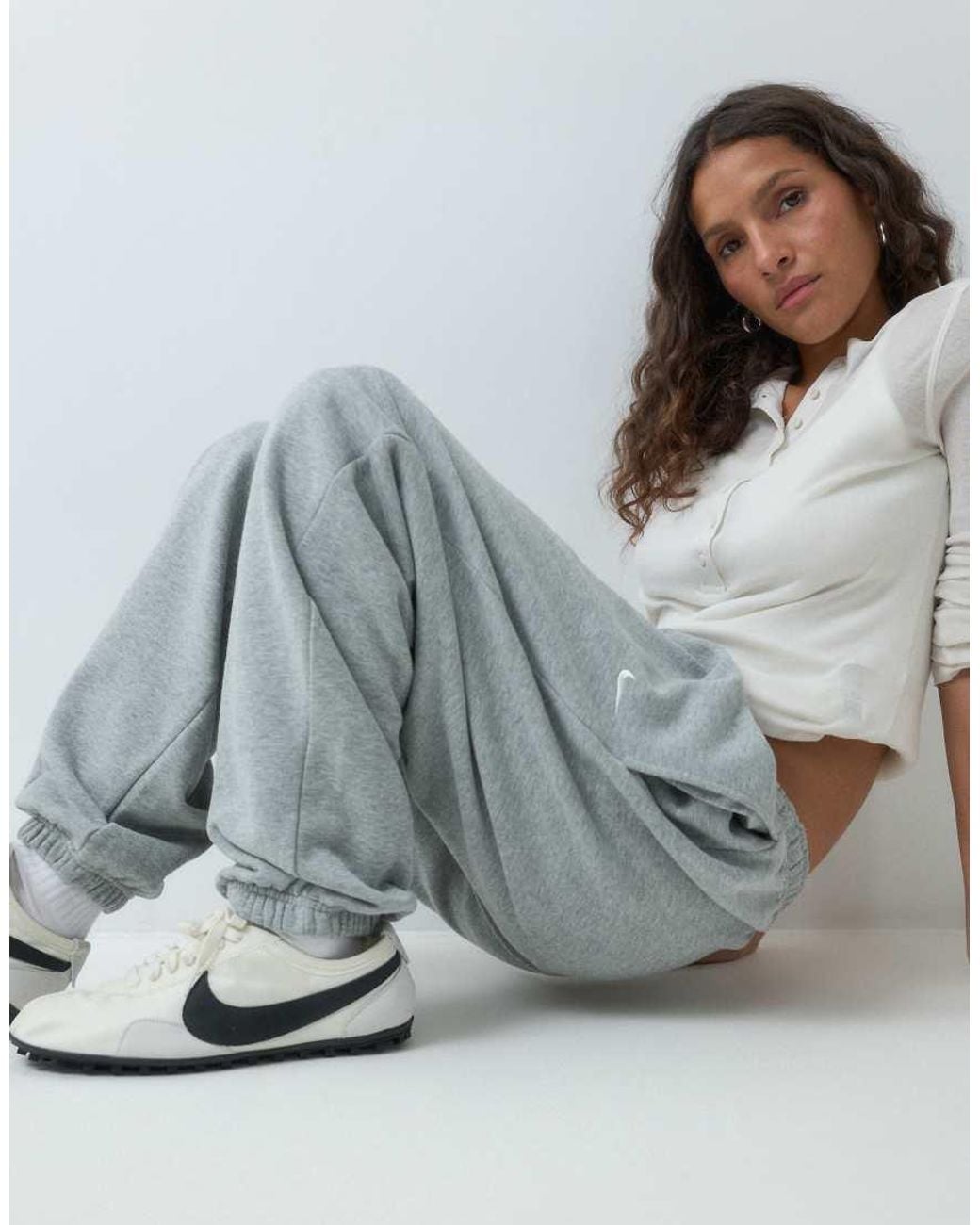 Nike Gray Studio Fleece Mid-weight Oversized Cuffed joggers