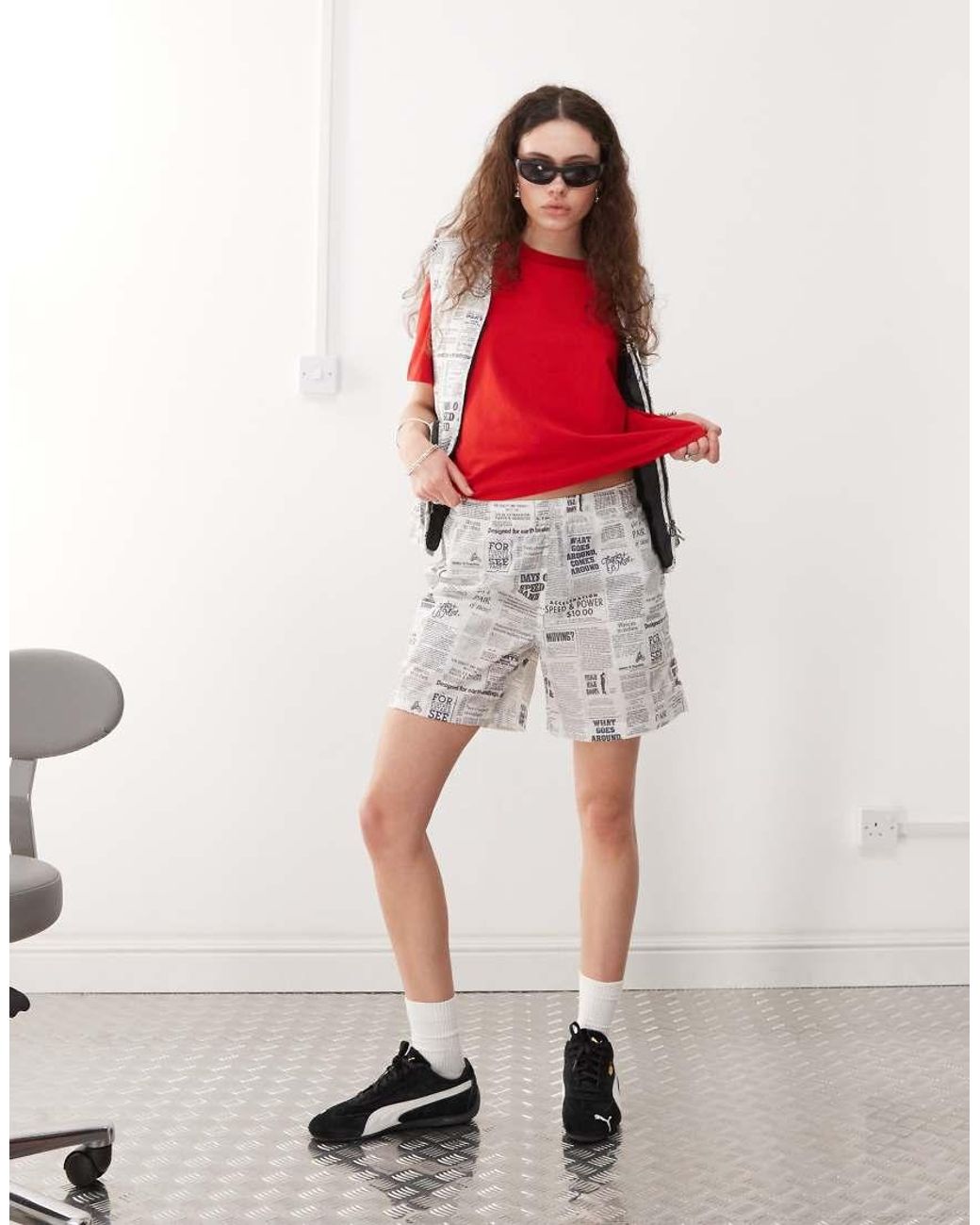 Deus Ex Machina Red Narrator Shorts