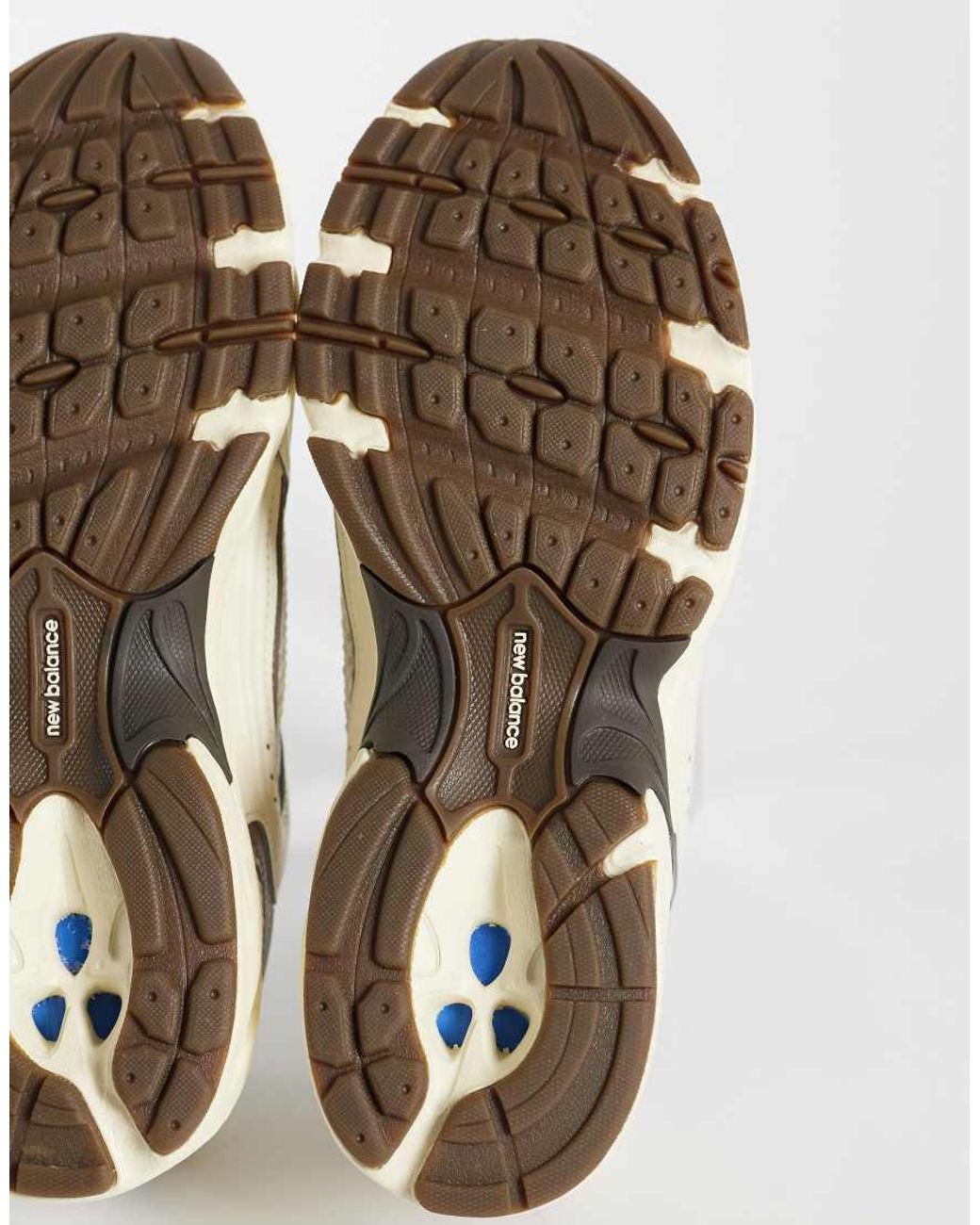 New Balance Natural 530 Unisex Trainers
