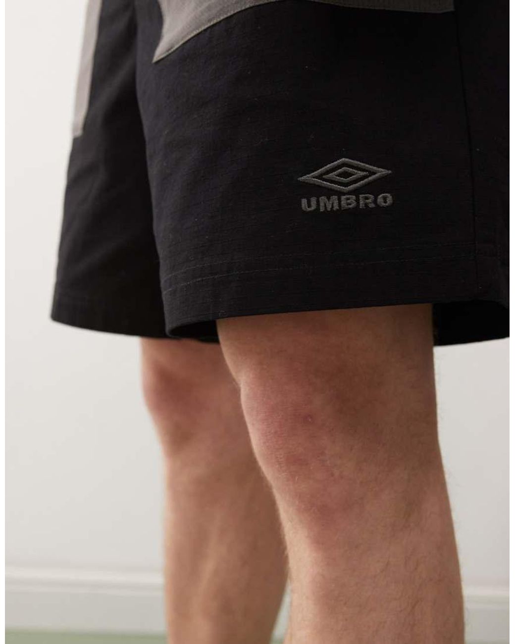 Umbro Black Belted Shorts for men