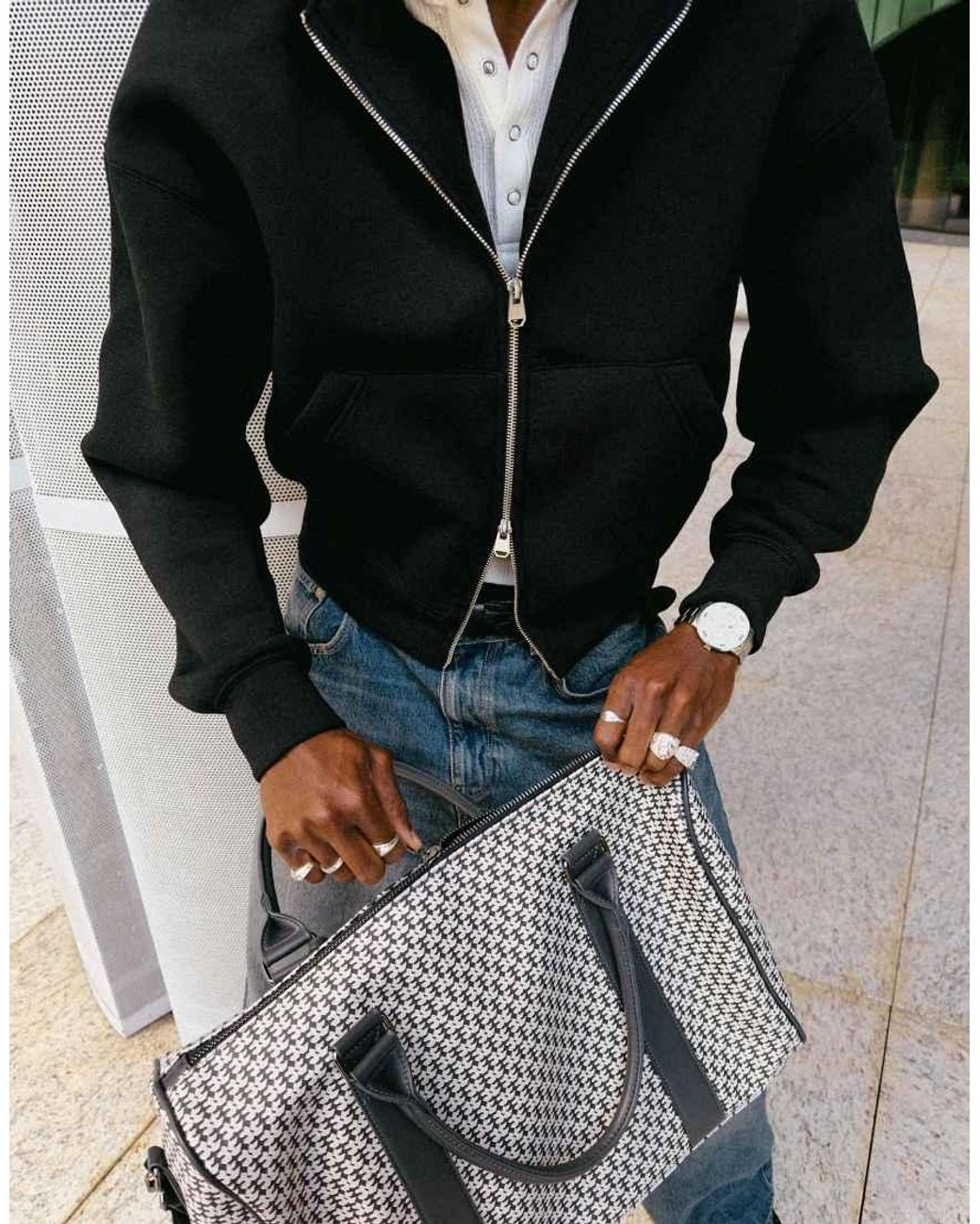 Bershka Black Boxy Zip-up Hoodie for men