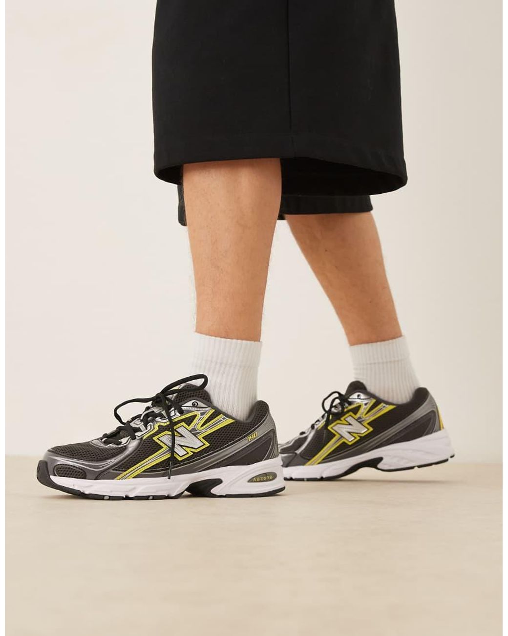 New Balance Brown 740 Trainers for men