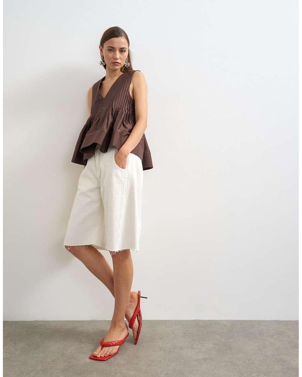 TOPSHOP Brown V Neck Pintuck Detail A Line Top