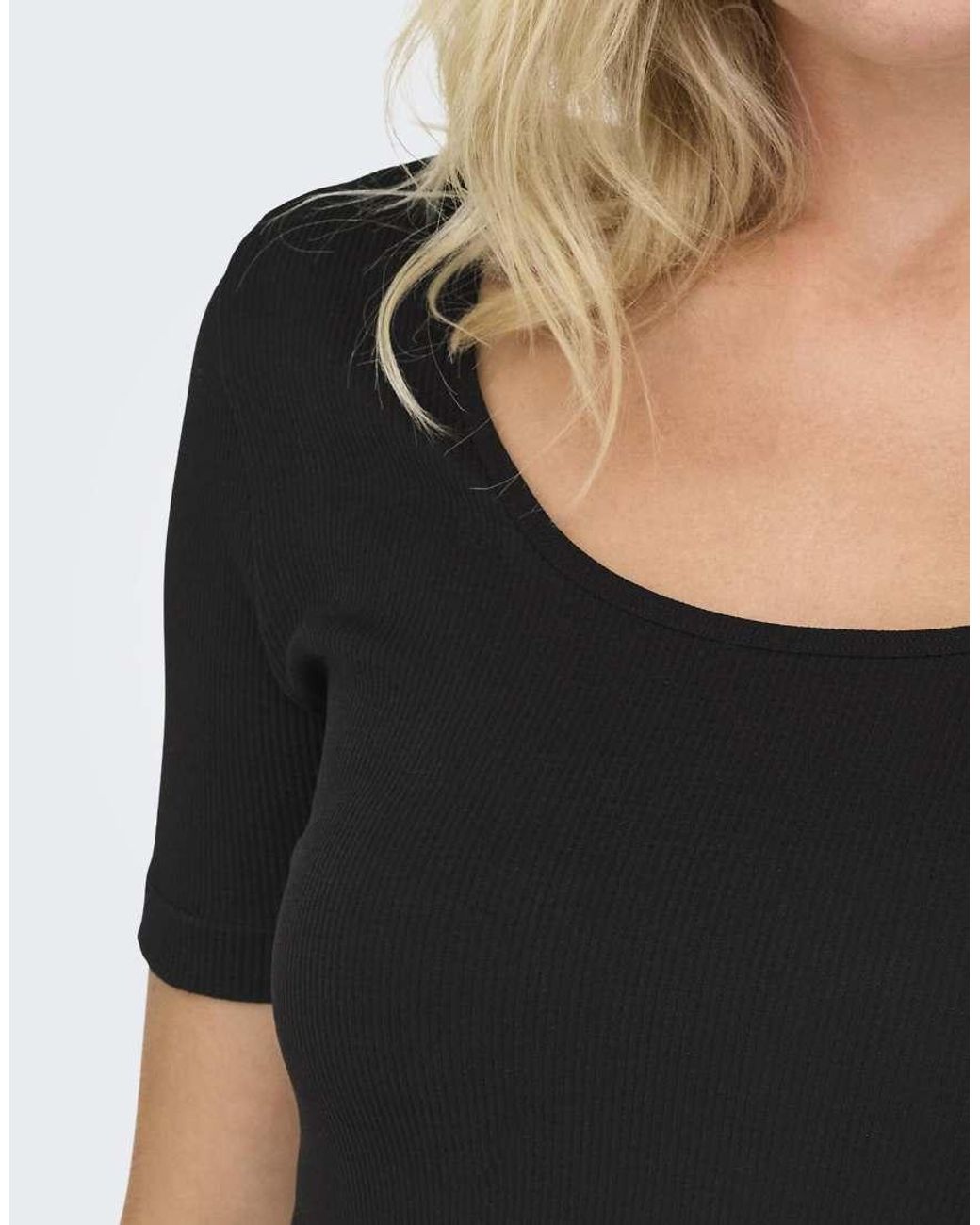 Only Play Black Training Top