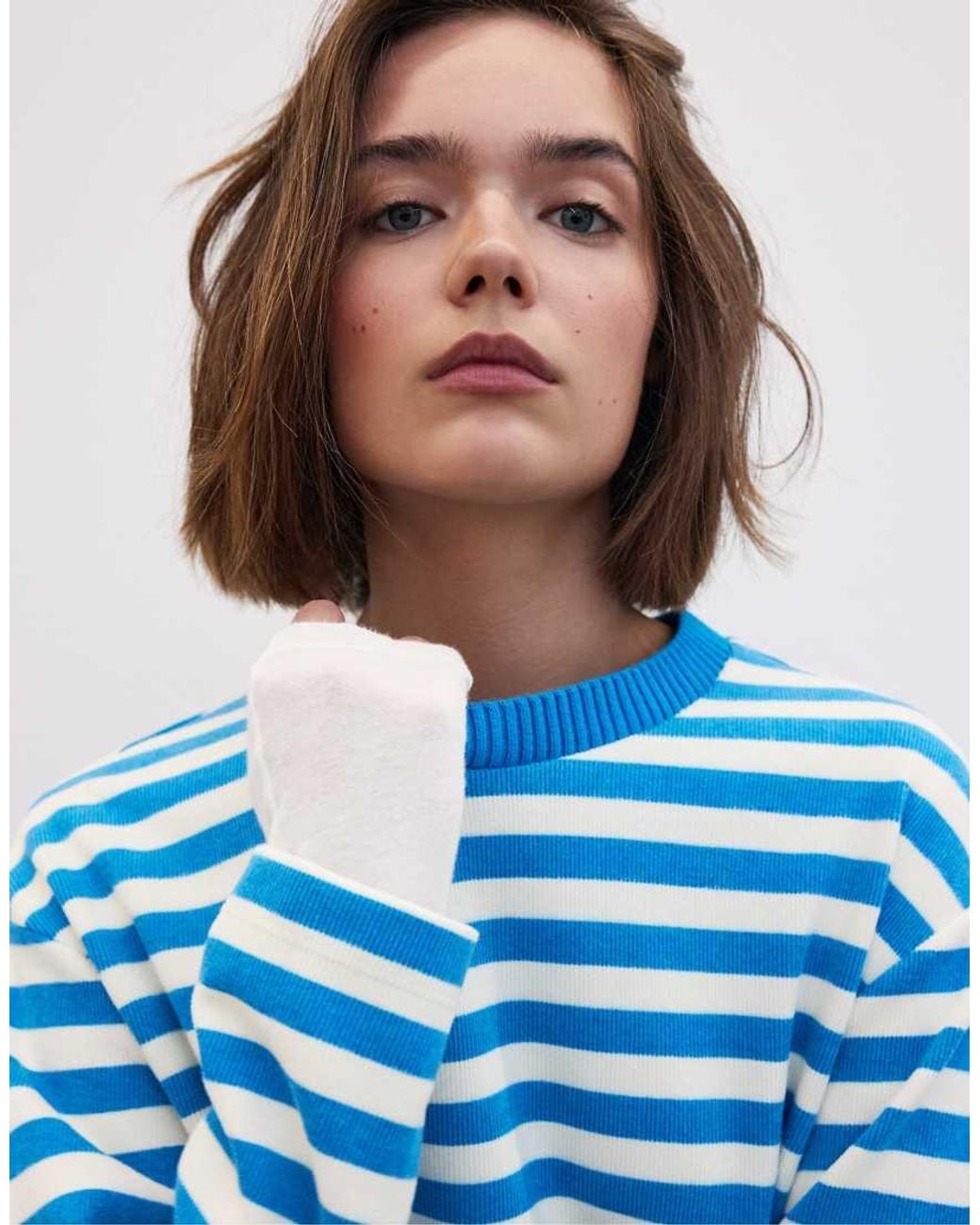 Stradivarius Blue Knit Round Neck T-shirt