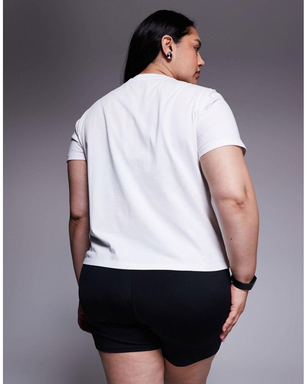 4505 White Curve Icon Boxy Fit Cotton T-shirt With Quick Dry Finish