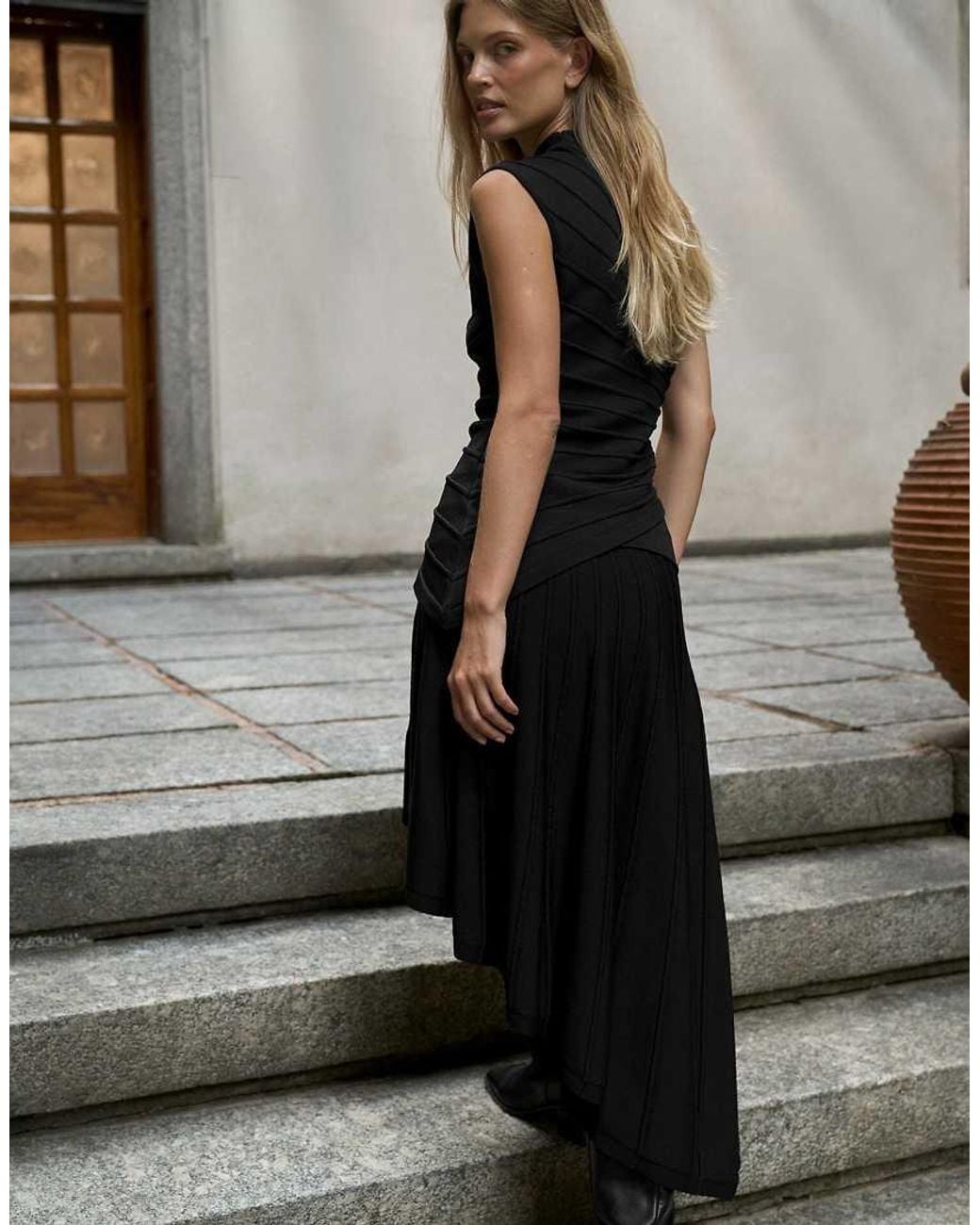 NA-KD Black Knitted Asymmetric Rib Midi Skirt