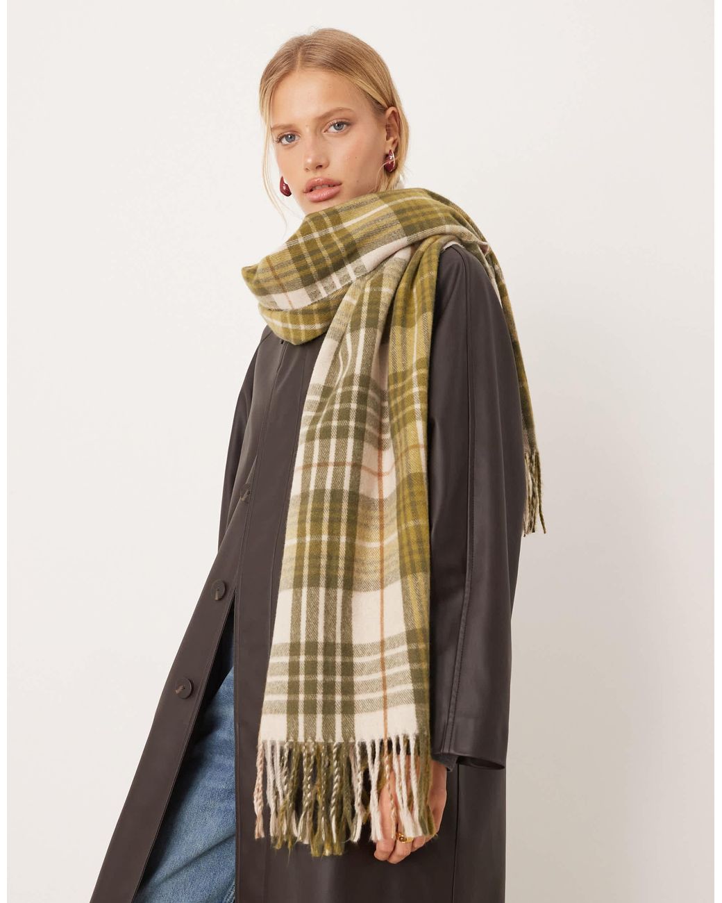 Mango Brown – schal mit khaki karomuster