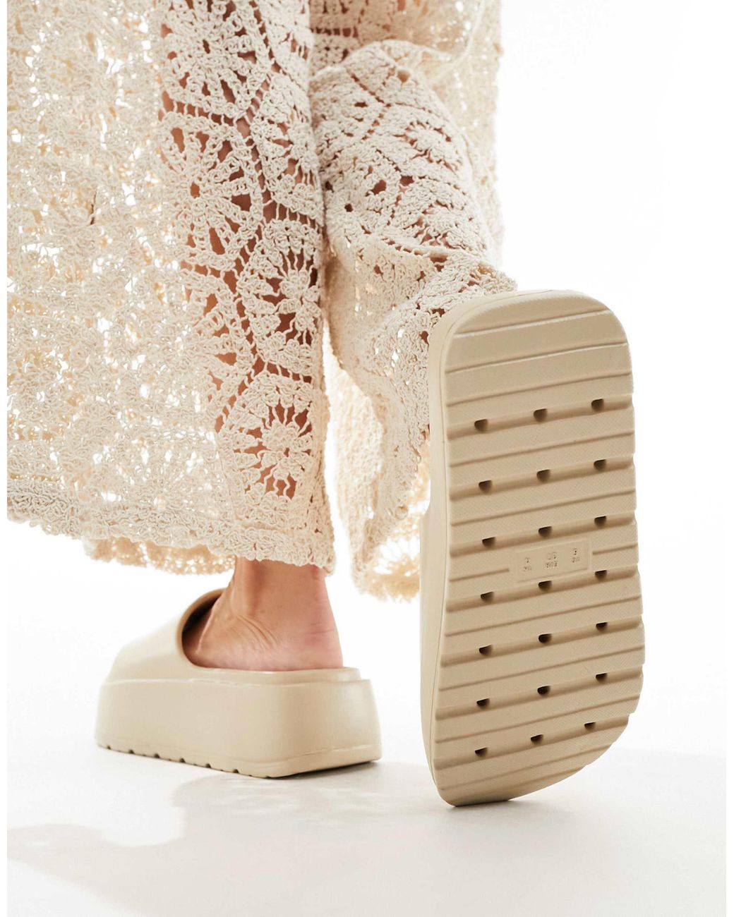 ASOS Natural – freedom – slider