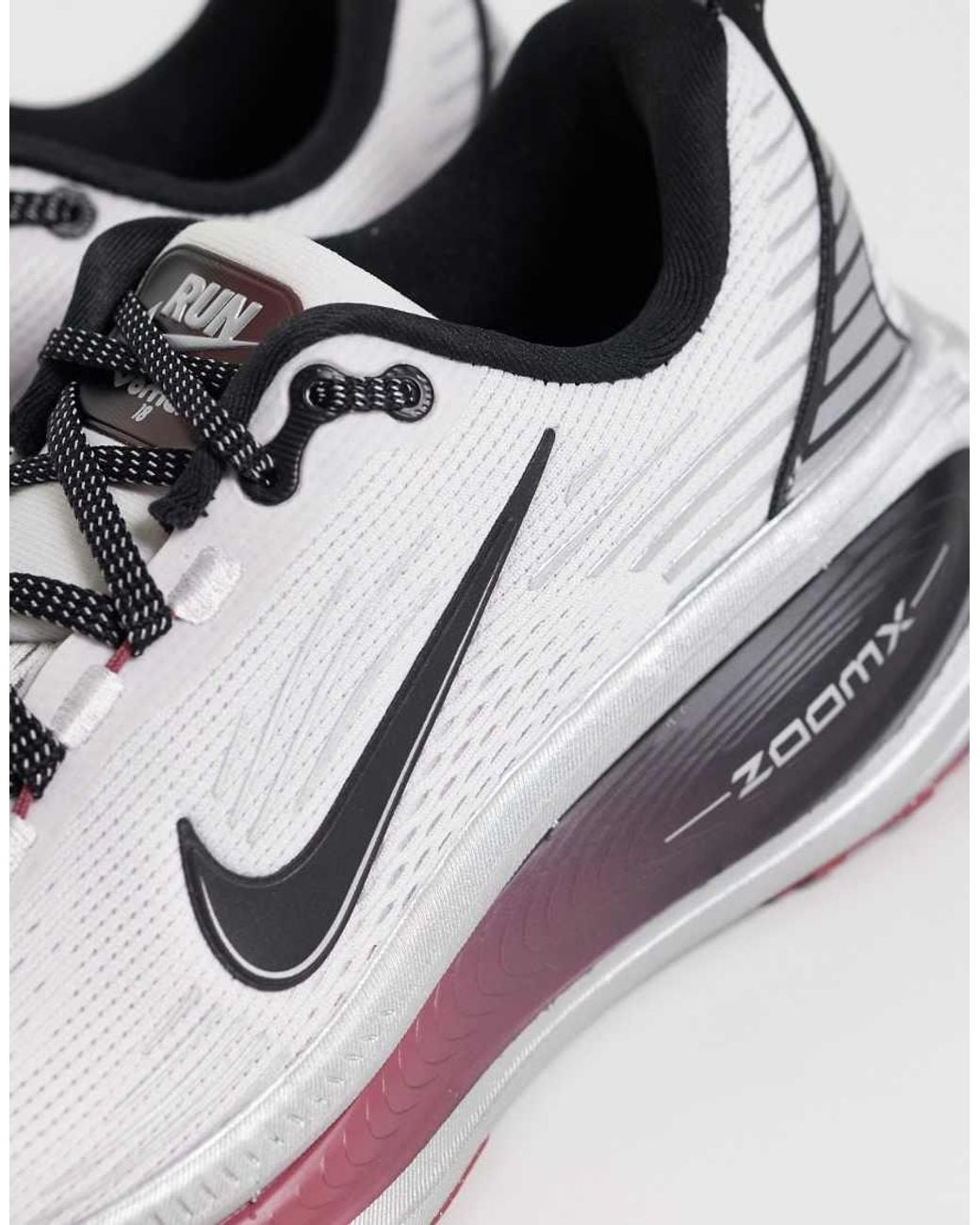 Nike White Vomero 18 Trainers