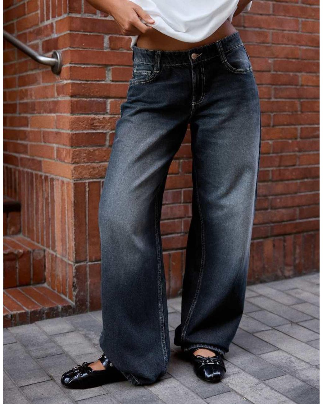 Bershka Blue Low-Rise Barrel Jeans