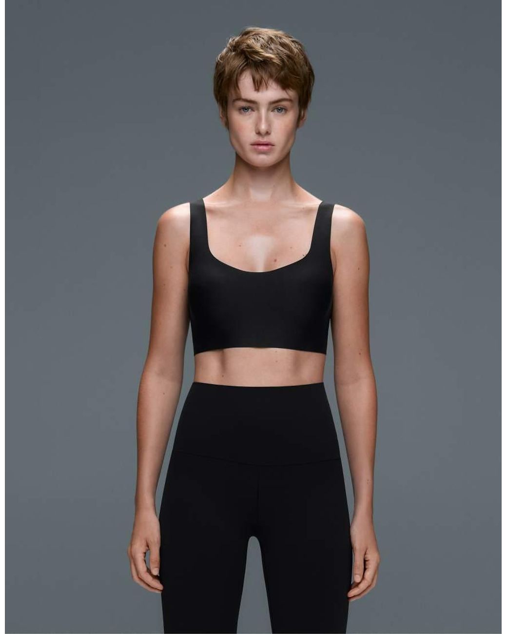 Oysho Black Perfect-Adapt Medium-Support Sports Bra With Cups