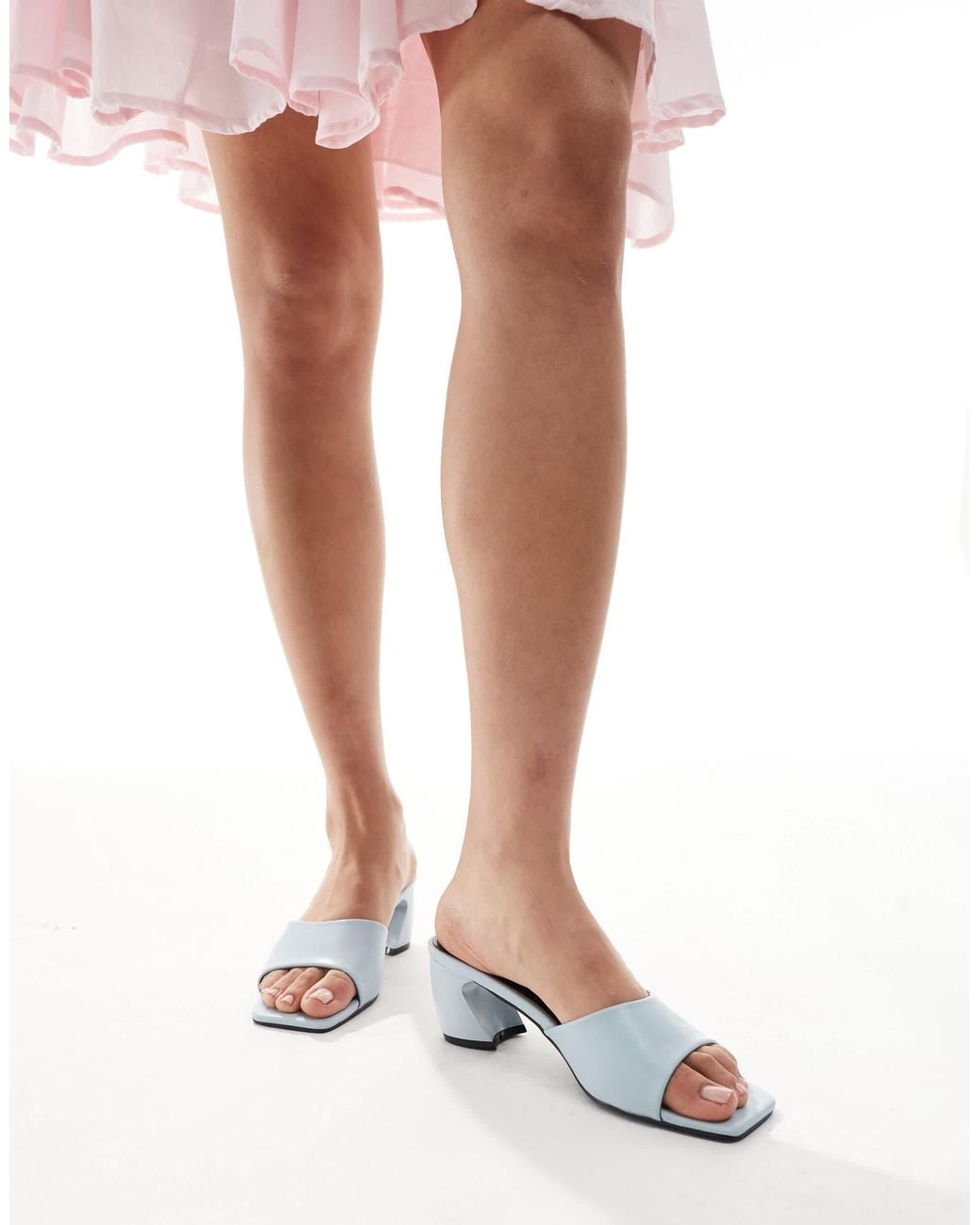 Raid White Saanvi Block Heeled Mules