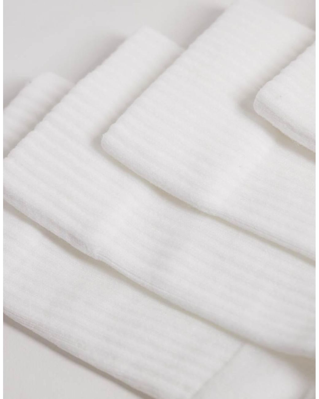 4505 White Icon Running Socks With Arch Support And Anti Bacterial Finish for men