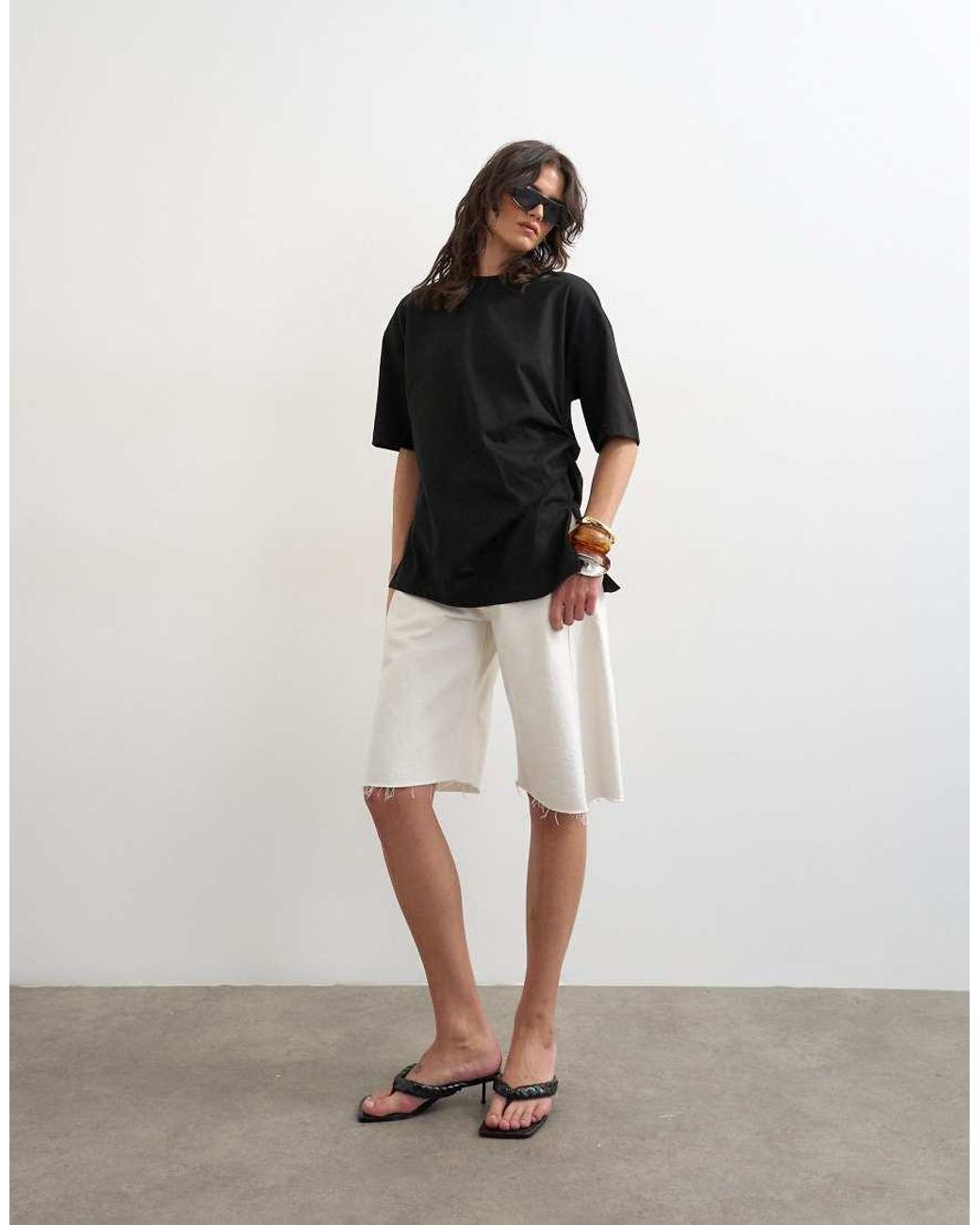 TOPSHOP Black Oversized Tee With Knot Hem
