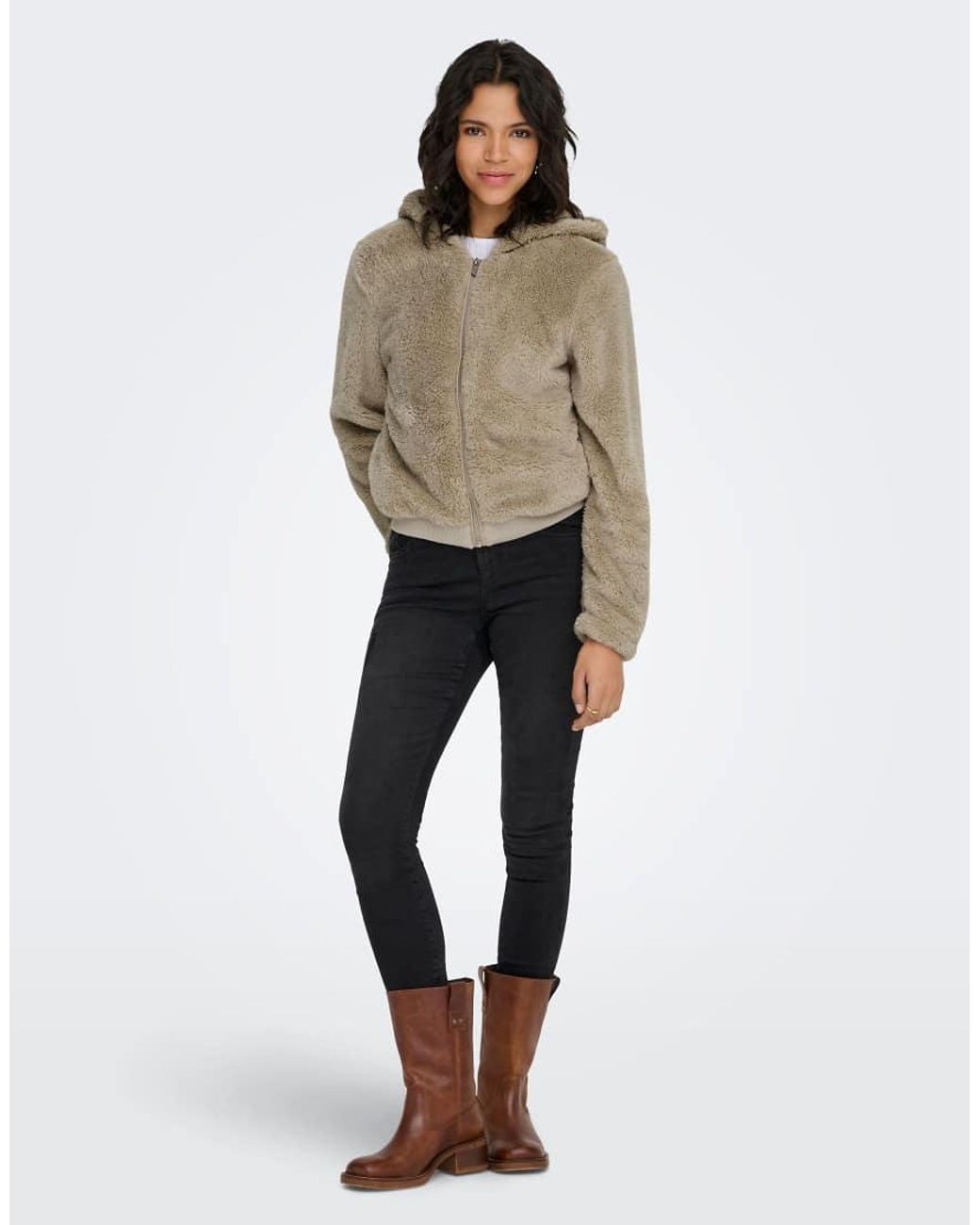 Chaqueta-Gris ONLY de color Natural