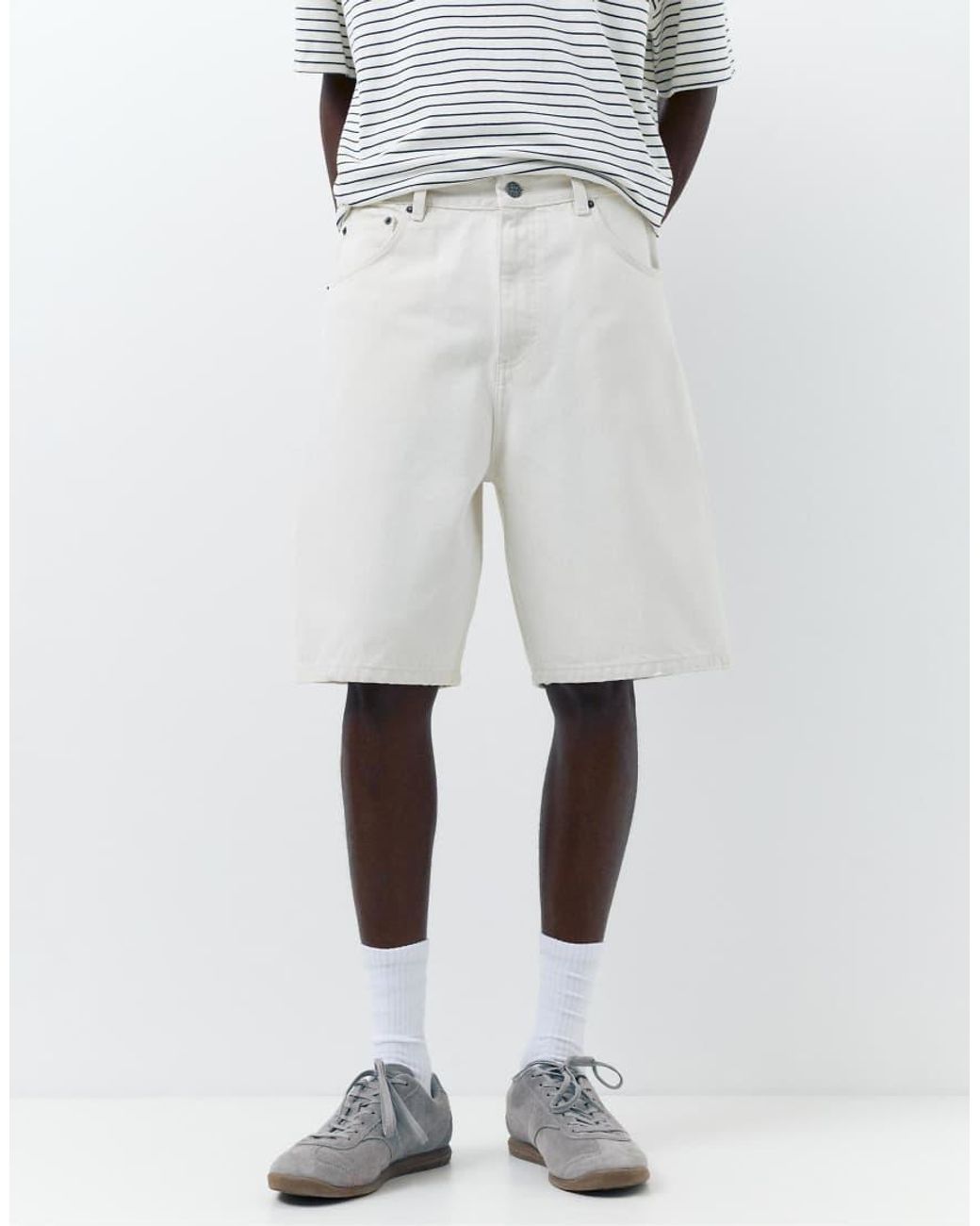 Pull&Bear White Baggy Denim Bermuda Shorts for men