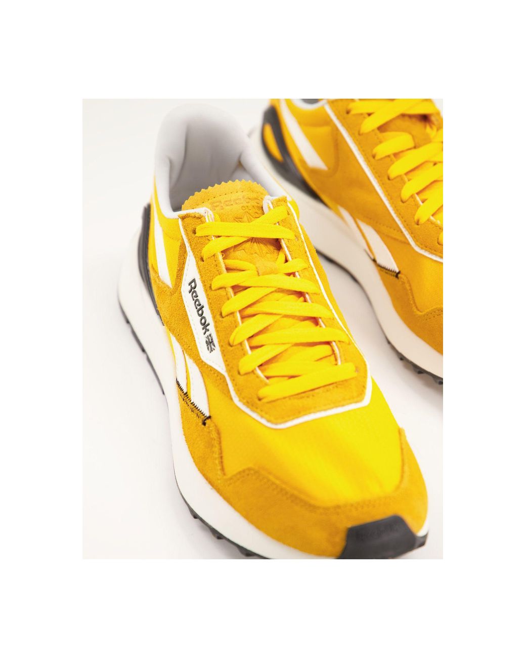 Classic legacy az - baskets - moutarde et blanc Caoutchouc Reebok pour  homme en coloris Jaune | Lyst