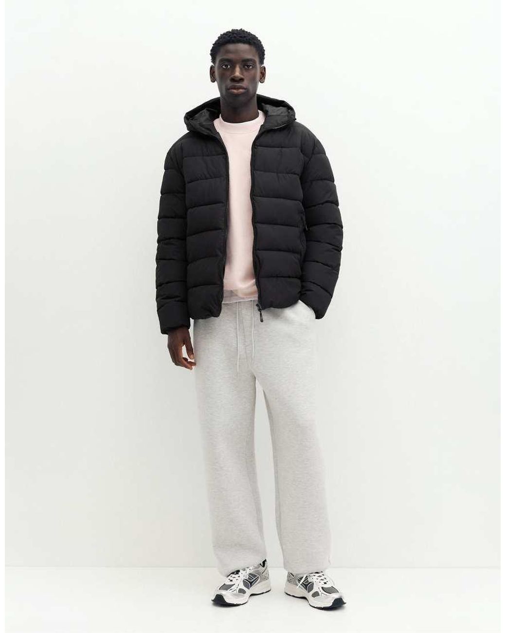 Pull&Bear Black Puffer Jacket With Hood for men