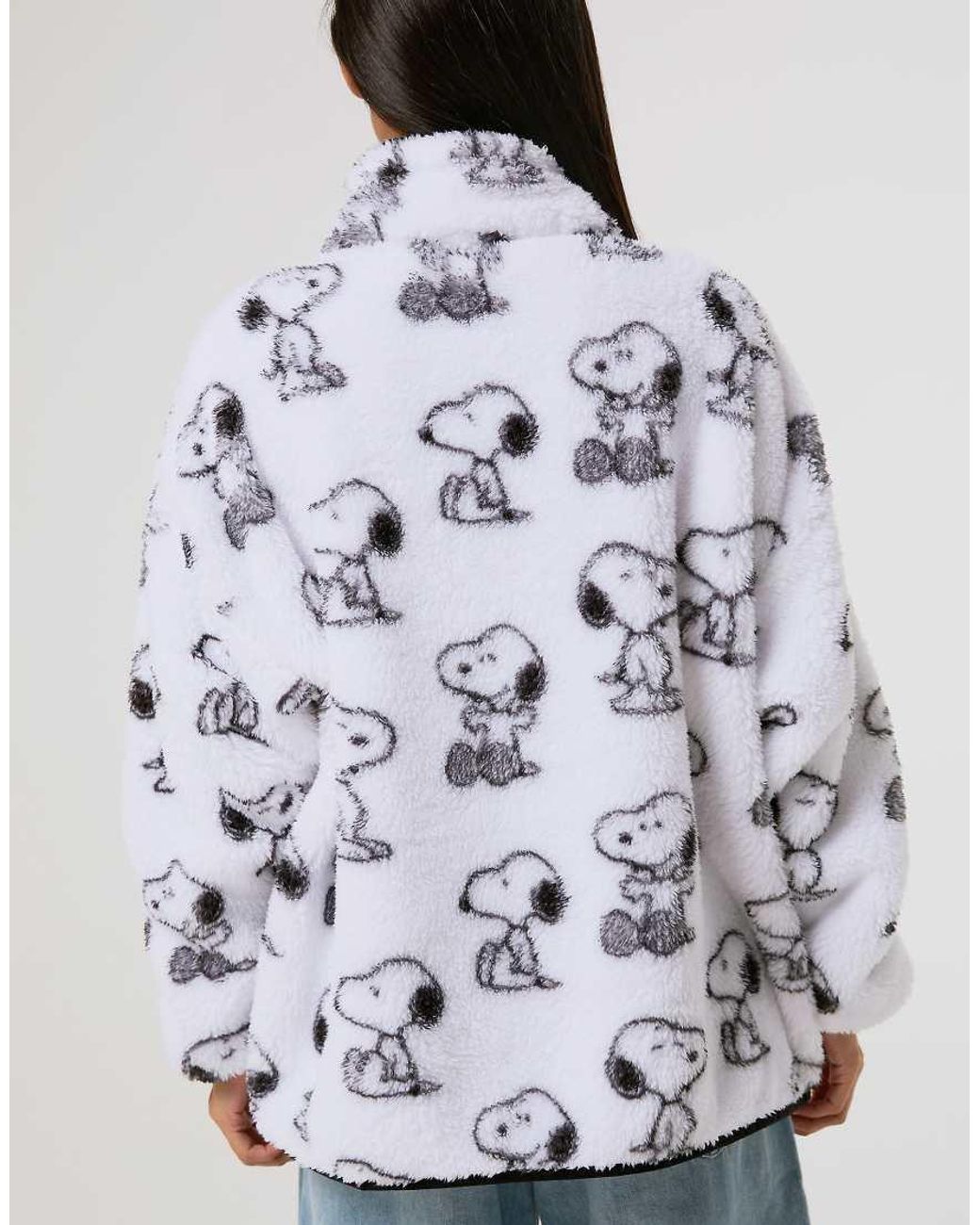 Skinnydip London White Peanuts X Snoopy Repeat Jacket