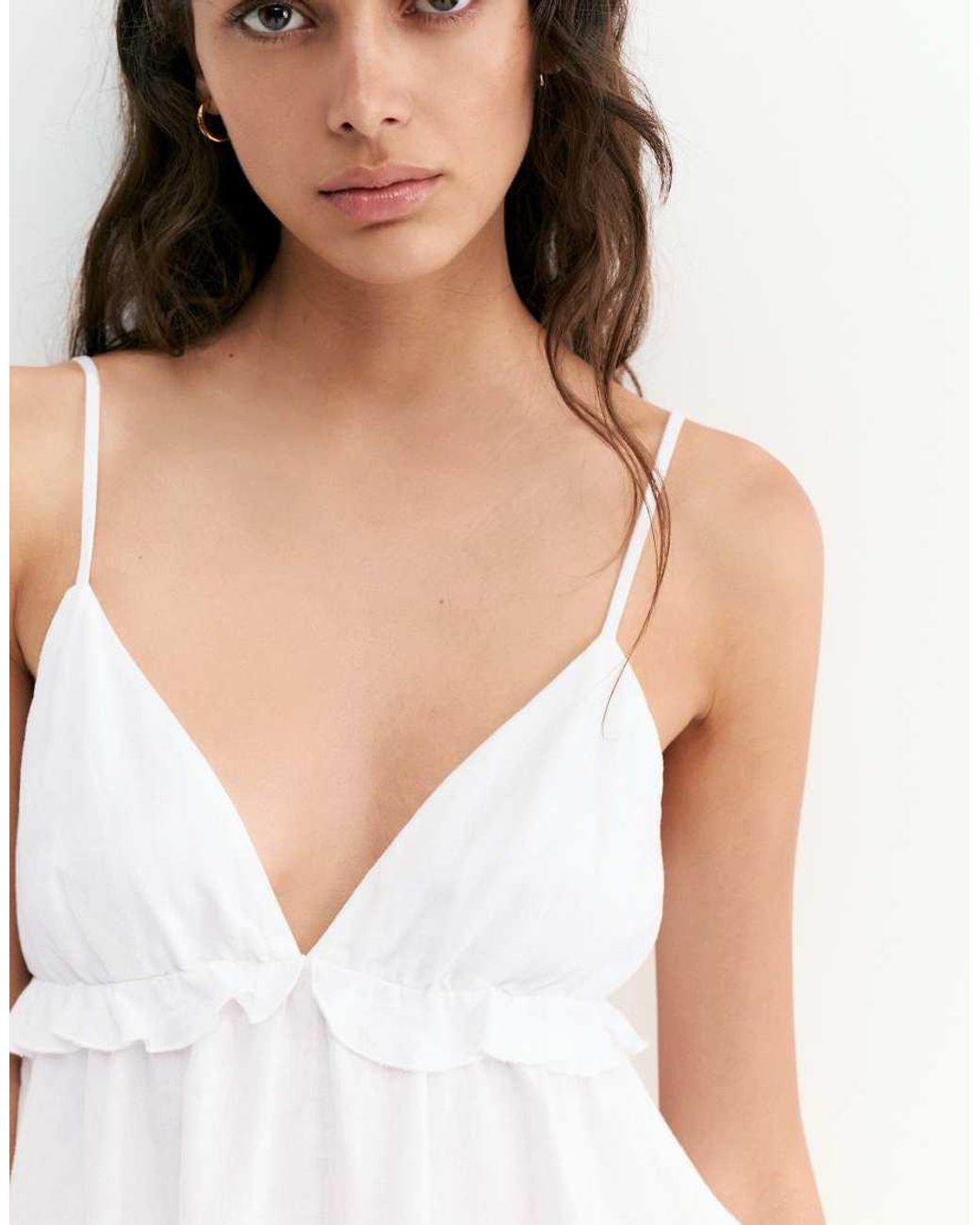 Pull&Bear White Linen Blend Ruffled Top