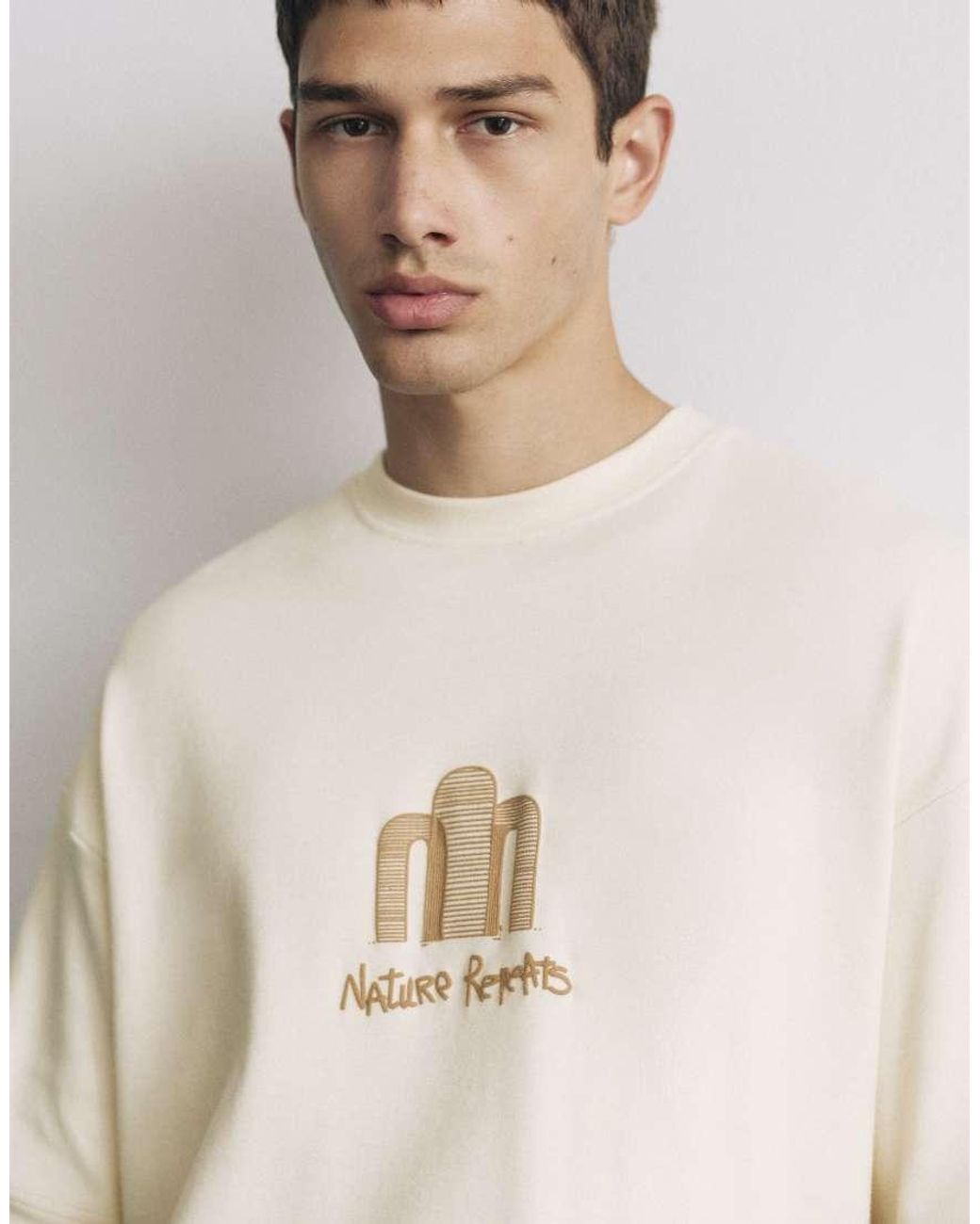 Pull&Bear Natural Heavyweight Short Sleeve Graphic T-shirt for men