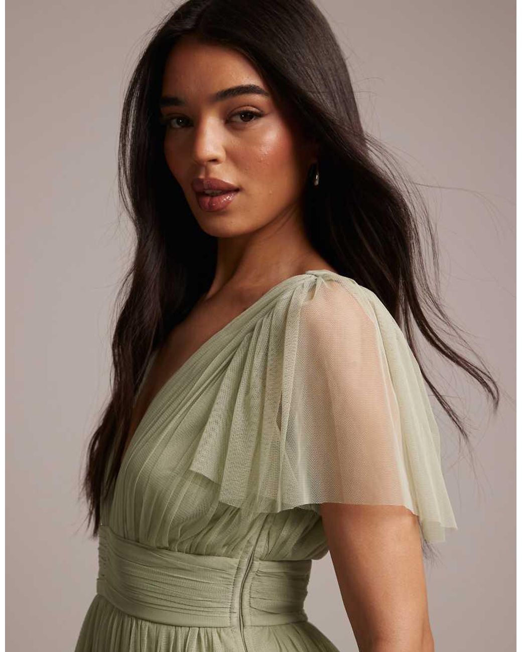 LACE & BEADS Green Bridesmaid Tulle V Neck Midi Dress