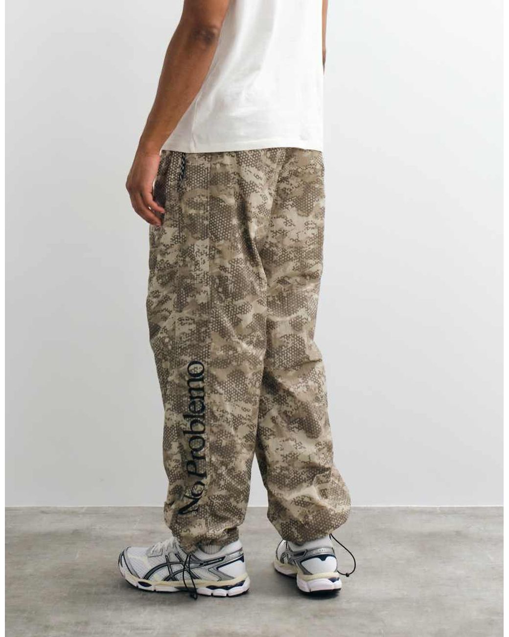No Problemo Gray Nylon Straight Leg Tree-Like Printed Trousers for men