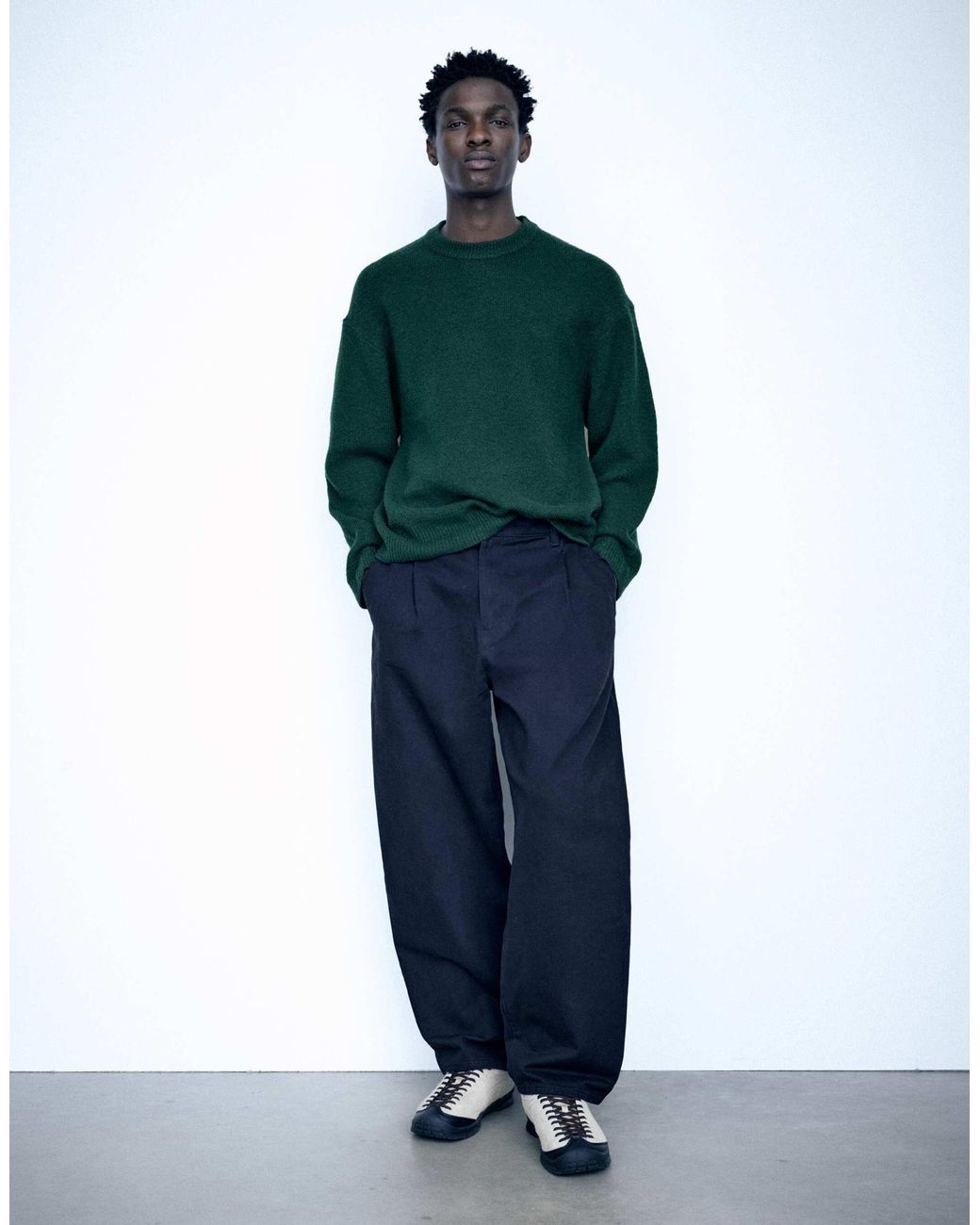 Pull&Bear Basic-pullover mit rundhalsausschnitt in Green für Herren