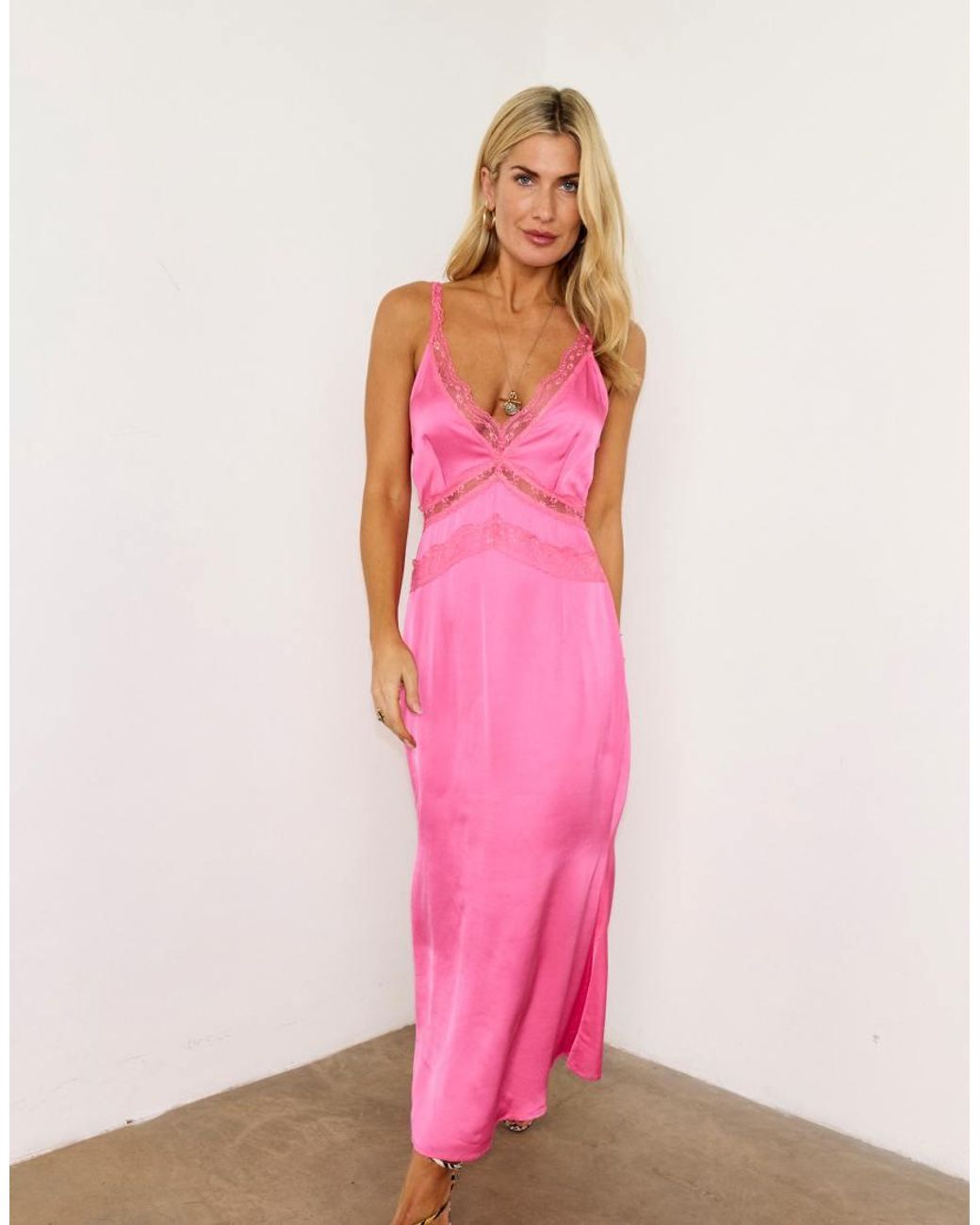 Never Fully Dressed Gianna in het Pink