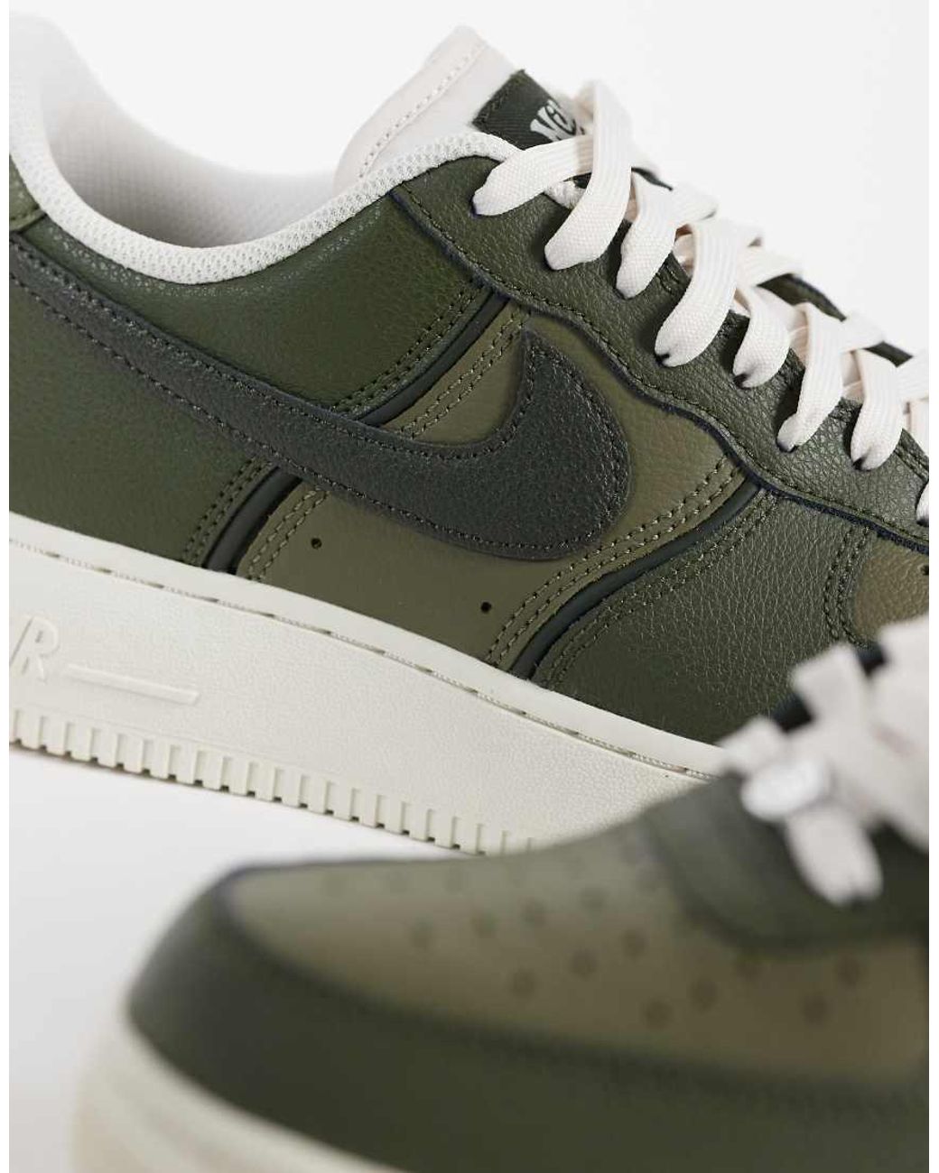 Nike Green Air Force 1 Lv8 Trainers for men