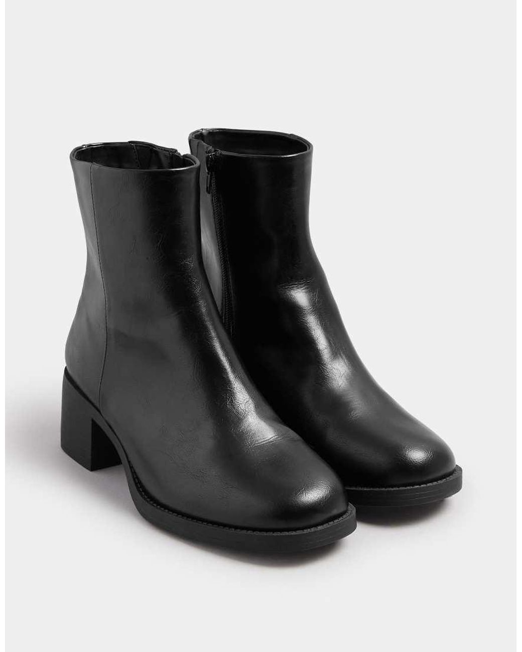 Yours Clothing Black Faux Leather Square Toe Chelsea Boots