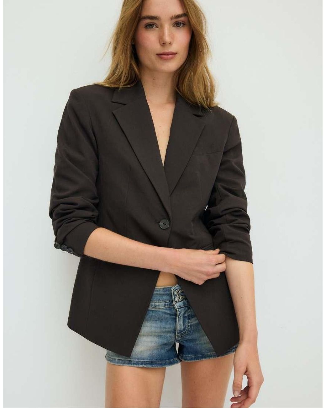 Stradivarius Black Tailored Buttoned Blazer