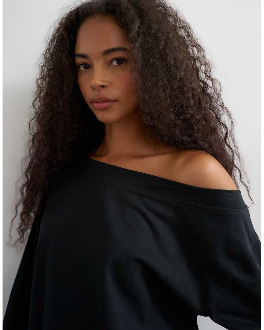 TOPSHOP Black Long Sleeve Fallen Shoulder Top