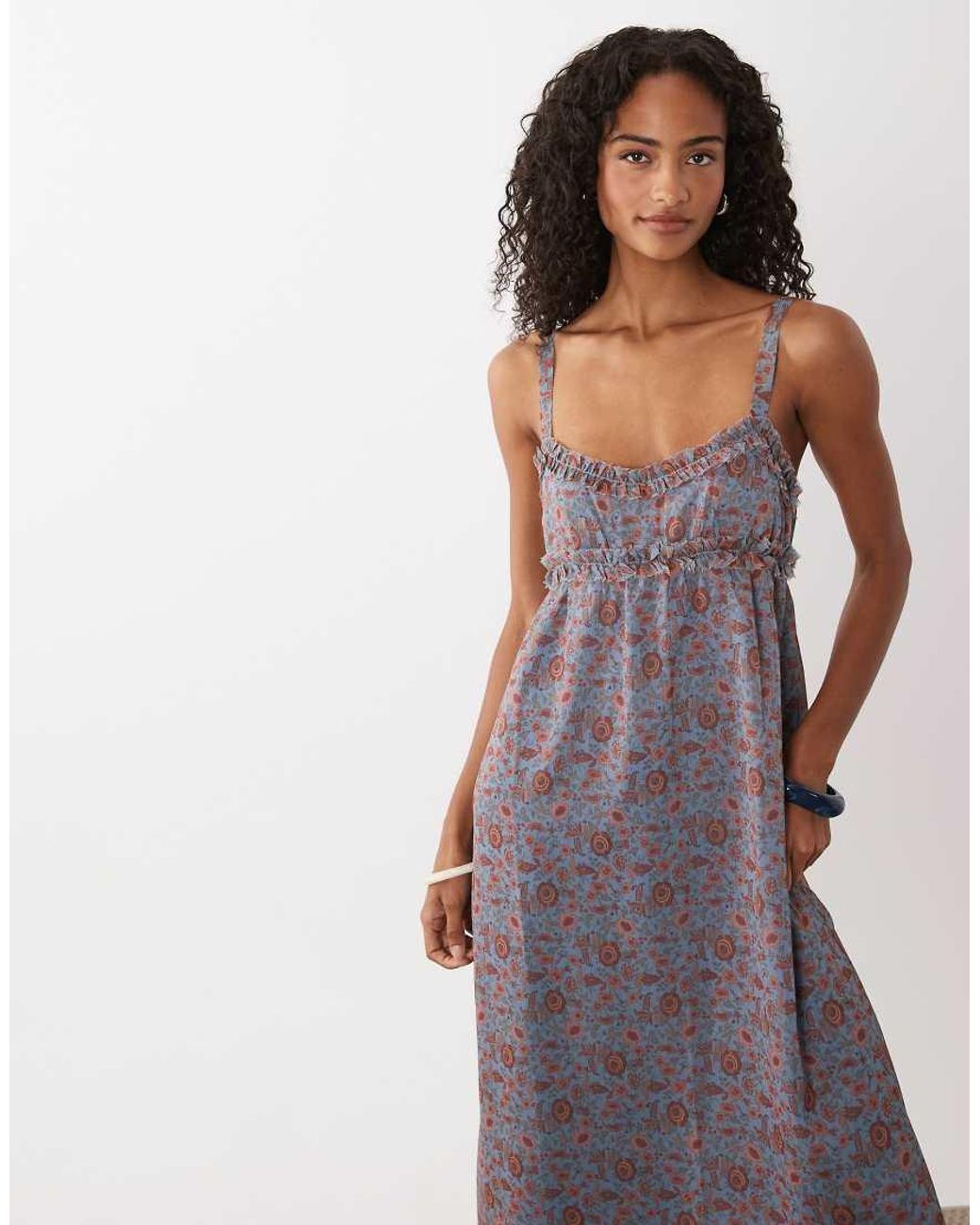 Motel White Evania Chiffon Midaxi Dress