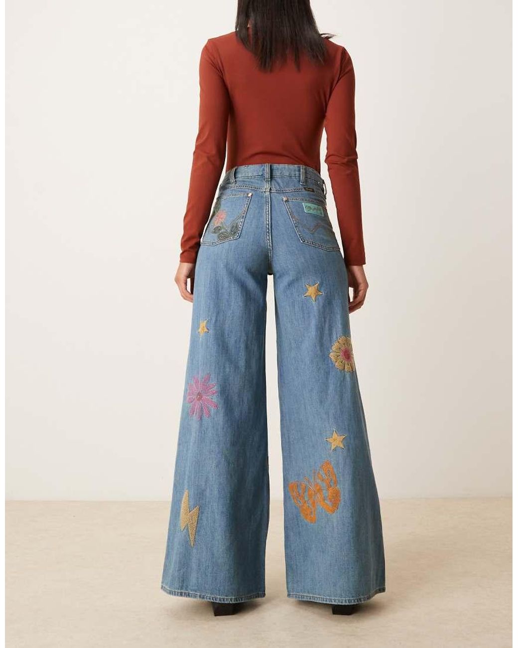 Wrangler Blue X Lainey Wilson Embroidered Wide Leg Jeans