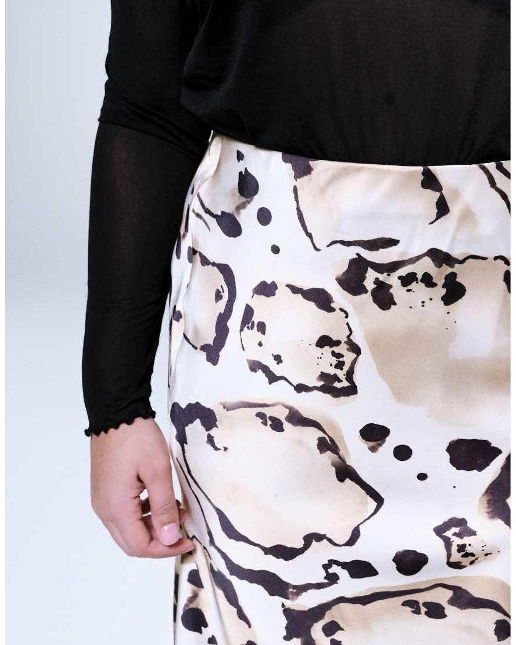 ASOS Black Asos Design Curve Satin Asymmetric Lace Trim Skirt