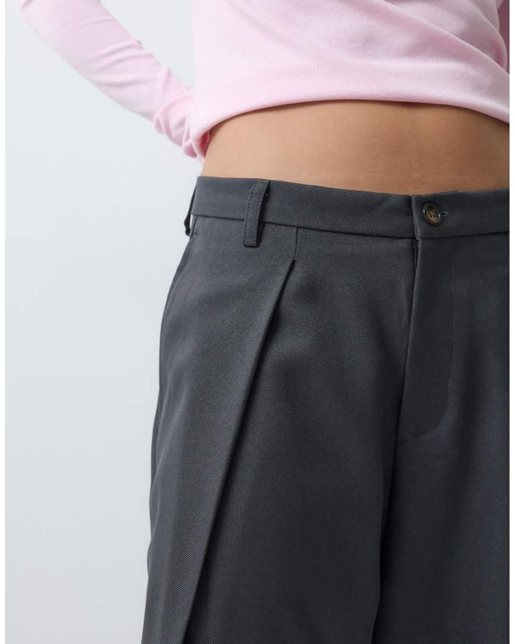 BRONZE SNAKE Gray Low Rise Baggy Pleated Trousers