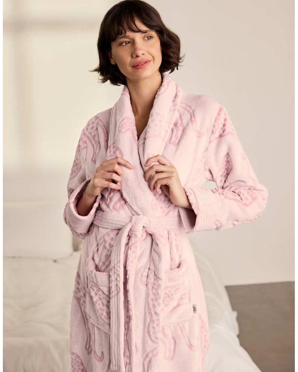 Chelsea Peers Pink Fleece Burnout Lino Cut Leopard Print Long Dressing Gown