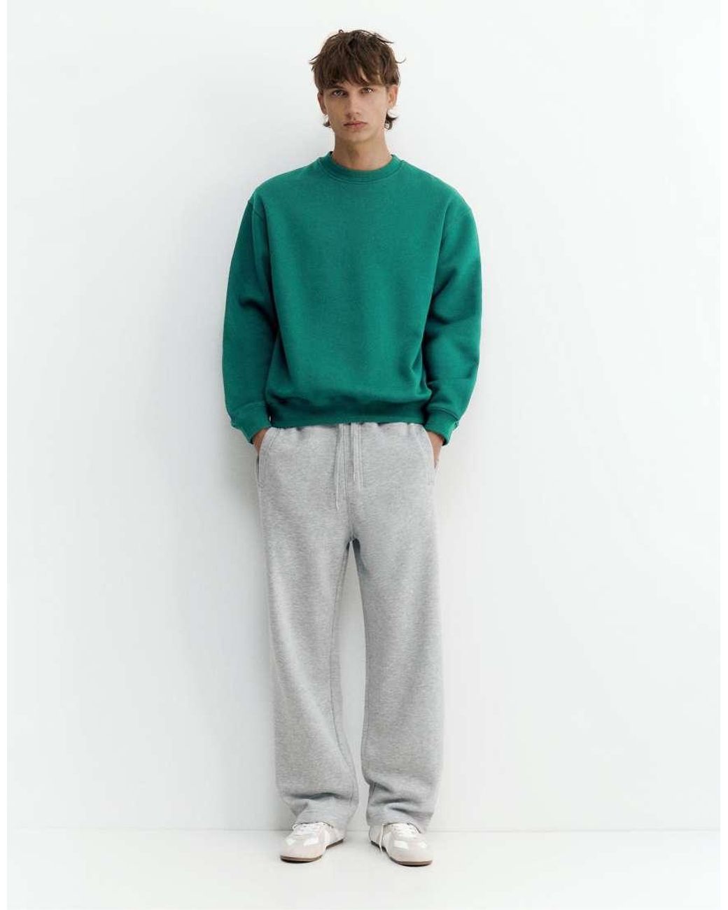 Pull&Bear Green Relaxed Fit Sweatshirt for men