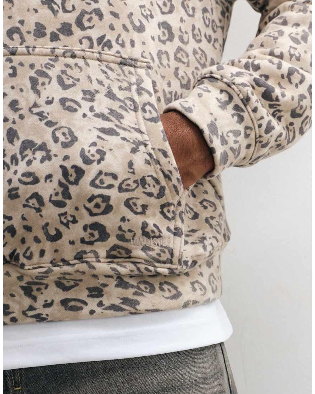 Hollister White Boxy Fit Hoodie for men