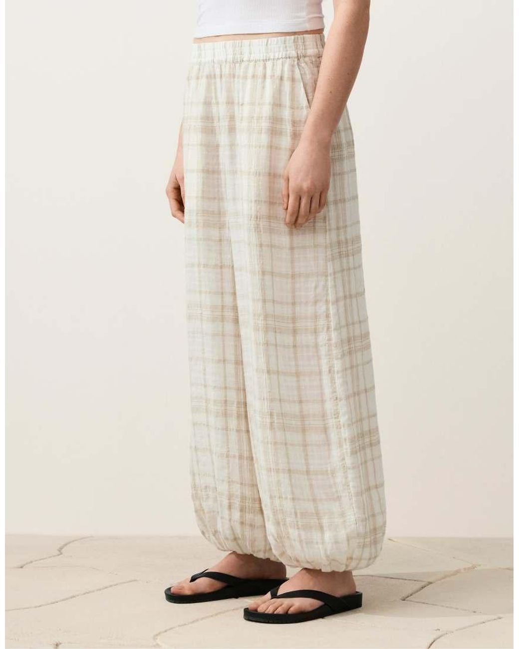 Oysho Natural Long Checked Bloomer Trousers With Side Pockets.65% Linen