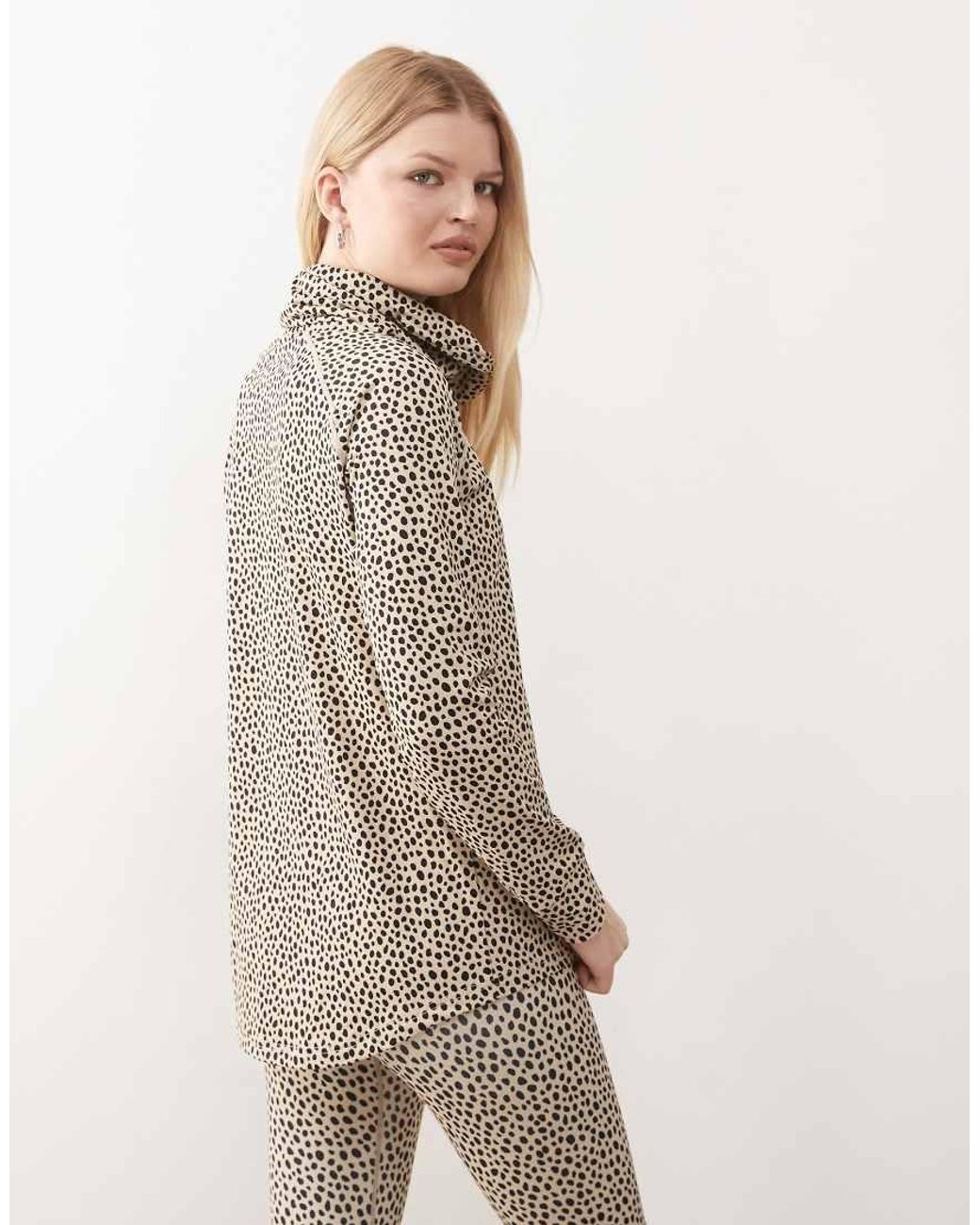 OOSC Natural High Neck Baselayer Top Cheetah
