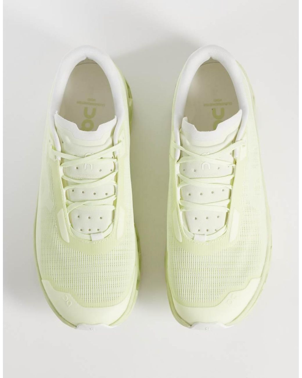 On Shoes White Cloudmster Void Running Trainers for men