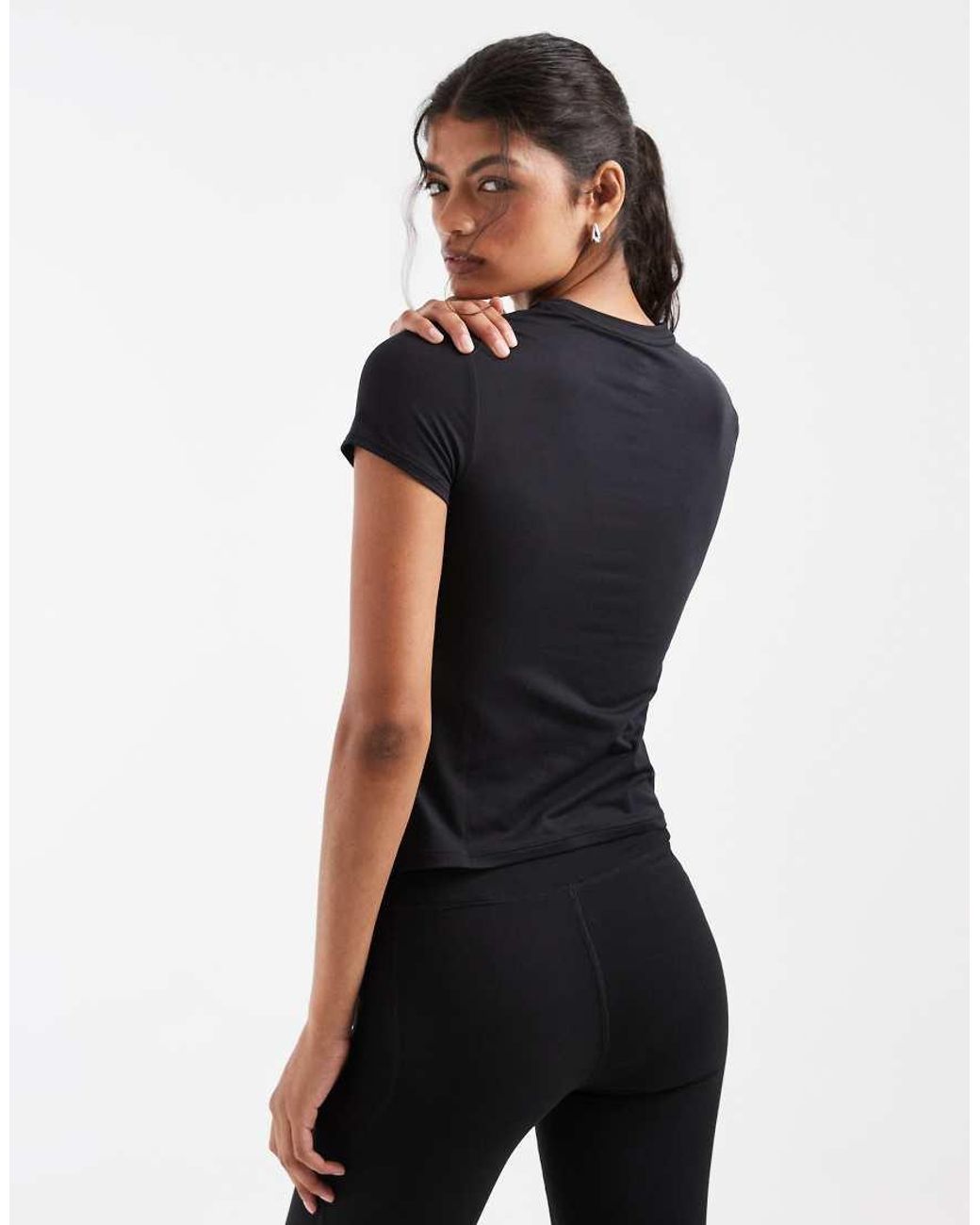 Under Armour Black Motion Fitted Short Sleeve T-Shirt