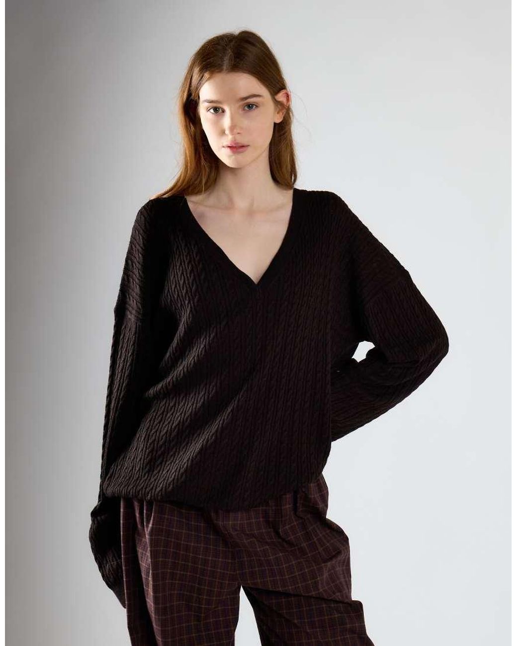 Glamorous Black Cable-Knit V-Neck Sweater