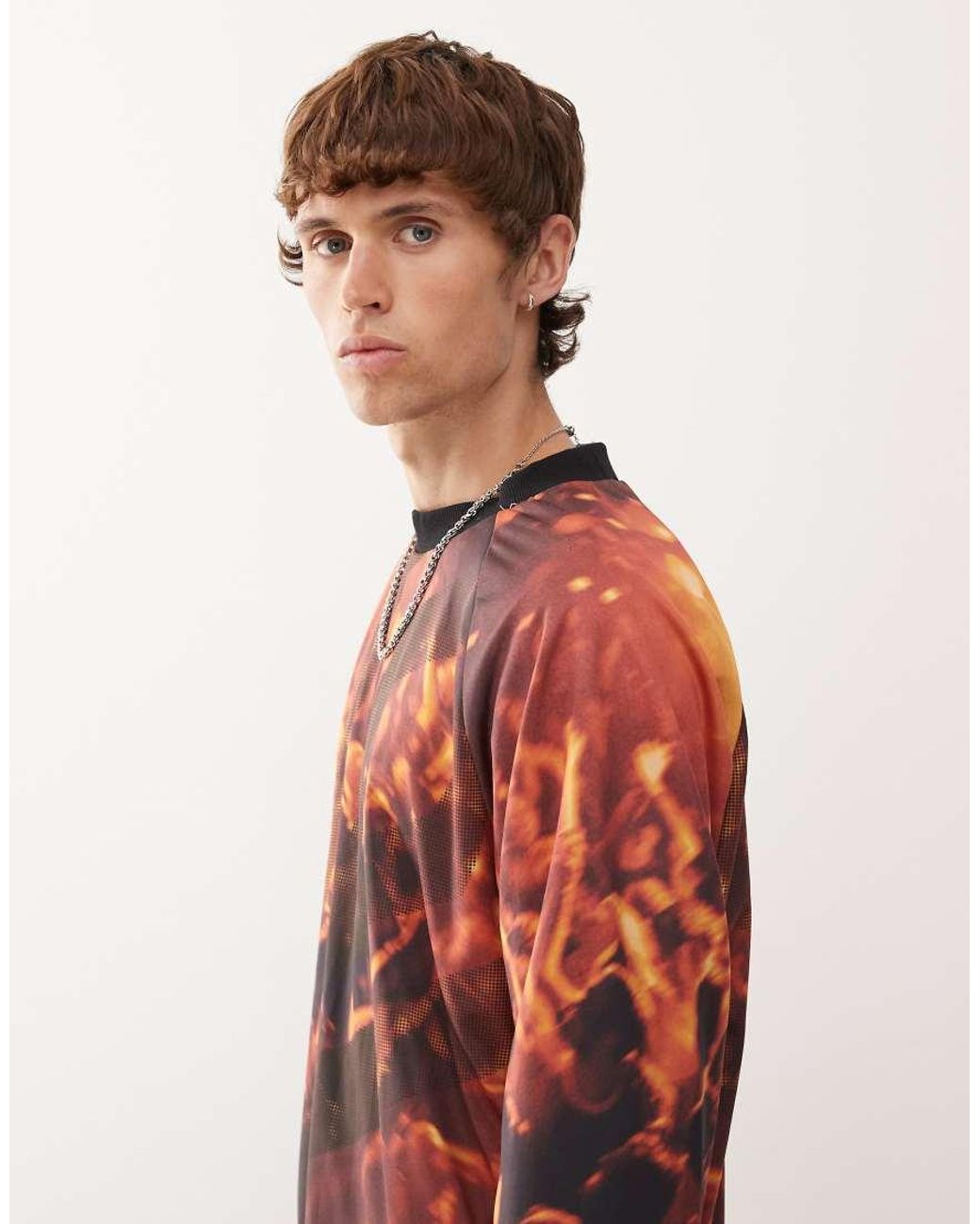 Umbro Red Reversible Crew Top for men