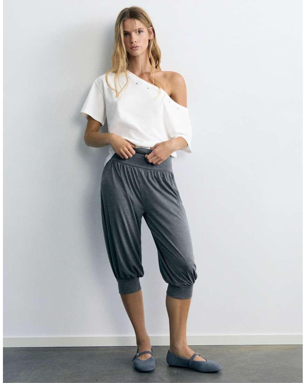 Pull&Bear White Asymmetric Star T-shirt