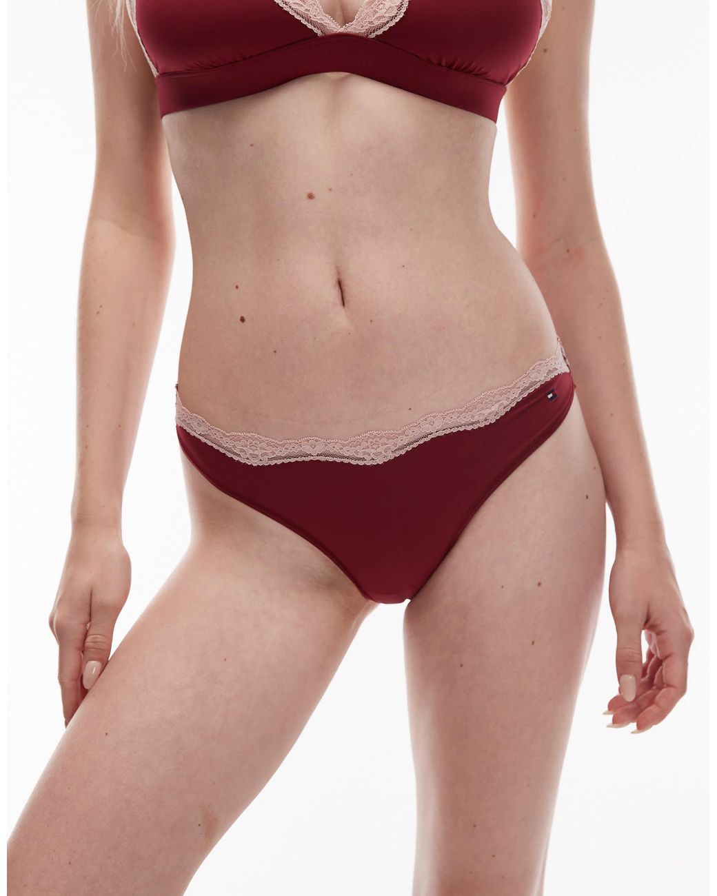 String bordé Tommy Hilfiger en coloris Red